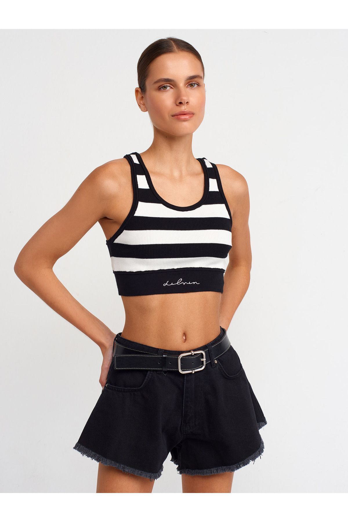 Dilvin 10377 Полосатый трикотаж Crop-Black-Ecru 101A10377