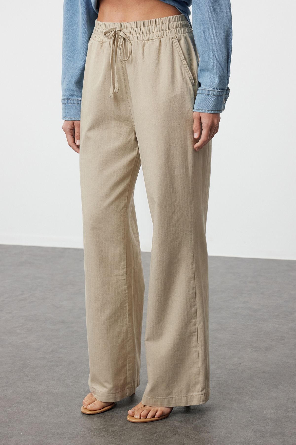 Trendyol Collection-Pantaloni largi din nurcă cu talie înaltă - TWOAW25JE00031 6