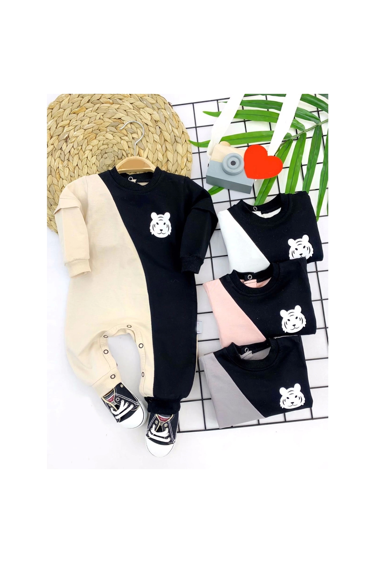 Tiger Embroidered Snap Closure Baby Girl and Boy Jumpsuit