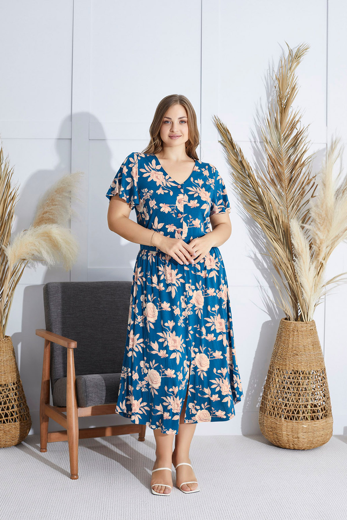 15802 PLUS SIZE HALF SLEEVE DRESS