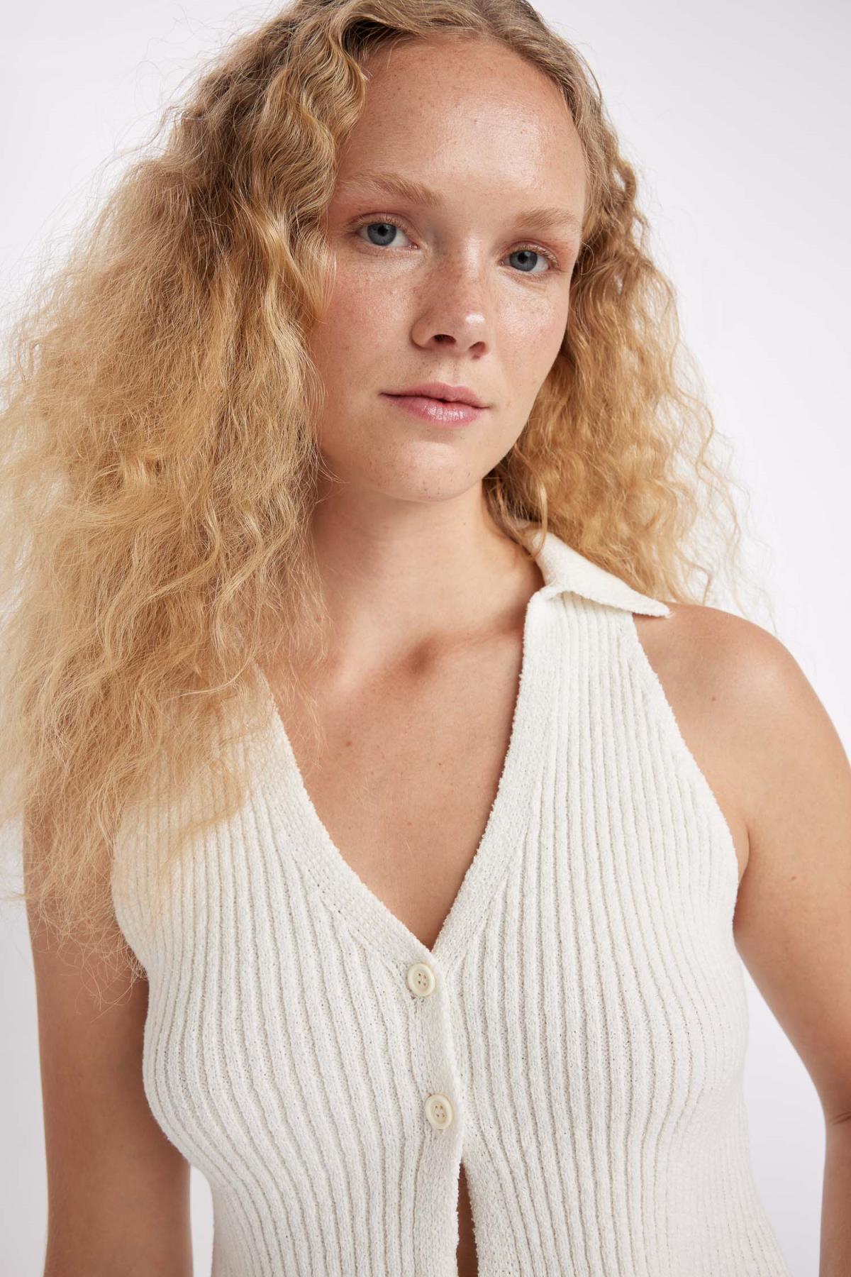 جلیقه زنانه دفاکتو | D3584AX24HS Defacto - Image 4