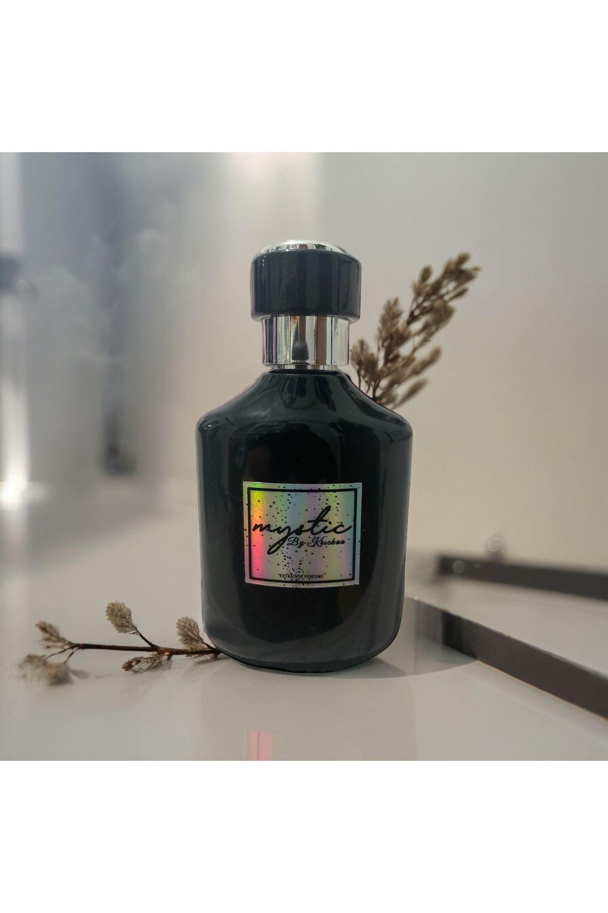 فارنیت عارف نوشته کریکائو Mystic