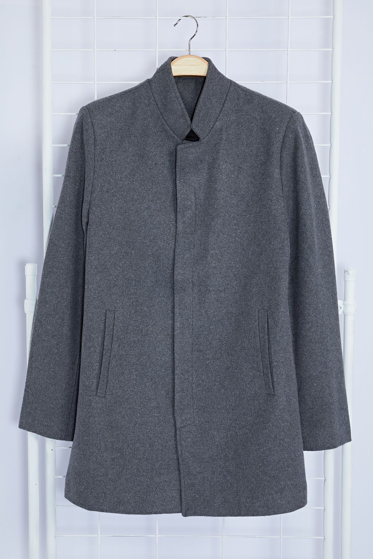Trendyol Collection-Winter Anthracite Slim Fit Stamp Coat - Stand Collar TMNAW24KB00005 6