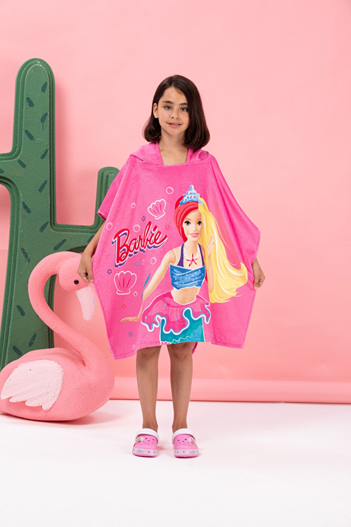 Бархатное детское пончо Özdilek Barbie Sea Licensed, возраст 4/9 лет PR-EVTEKSTILI-57926401327