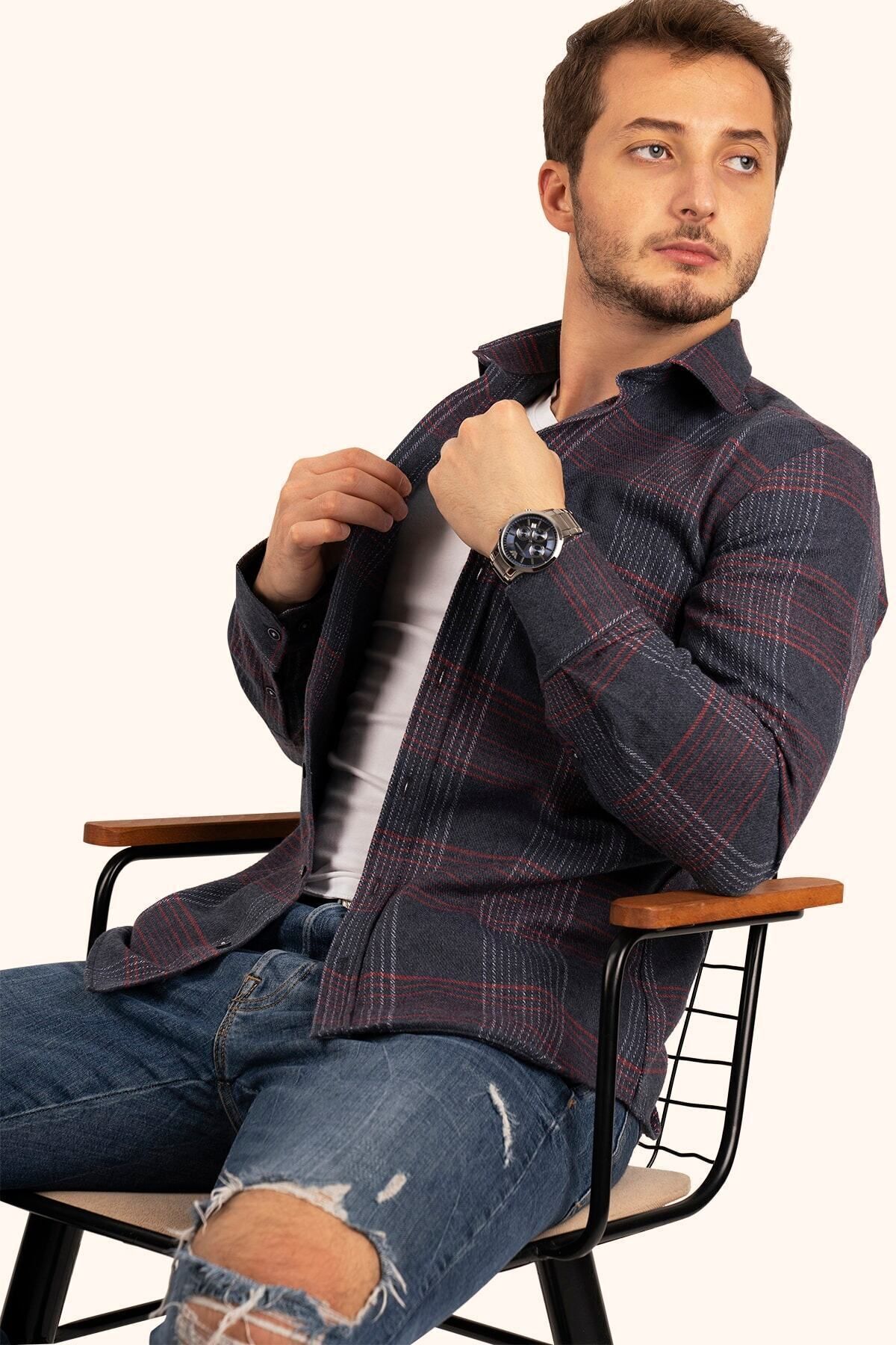 chemise bleu foncée en forme de rouge