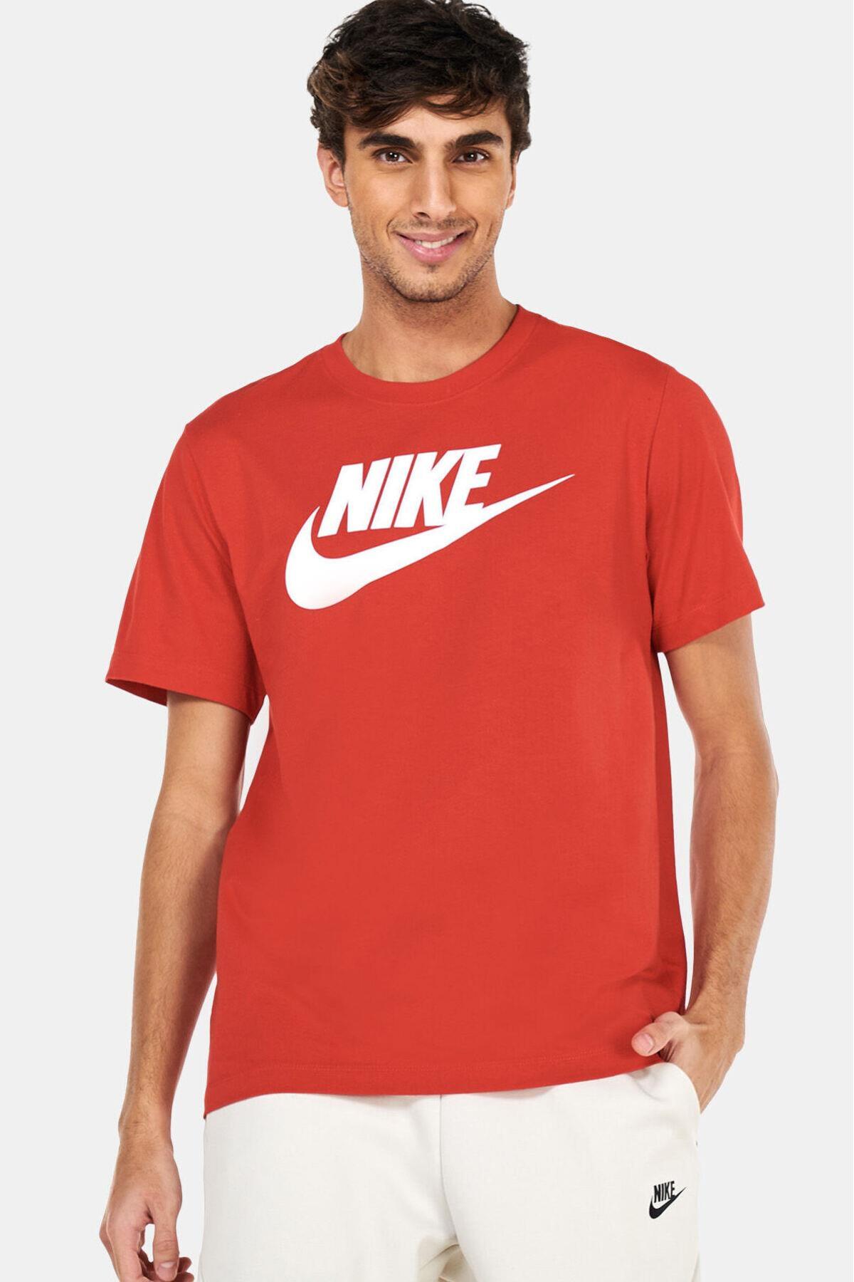 تیشرتمردانهNikeصورتی