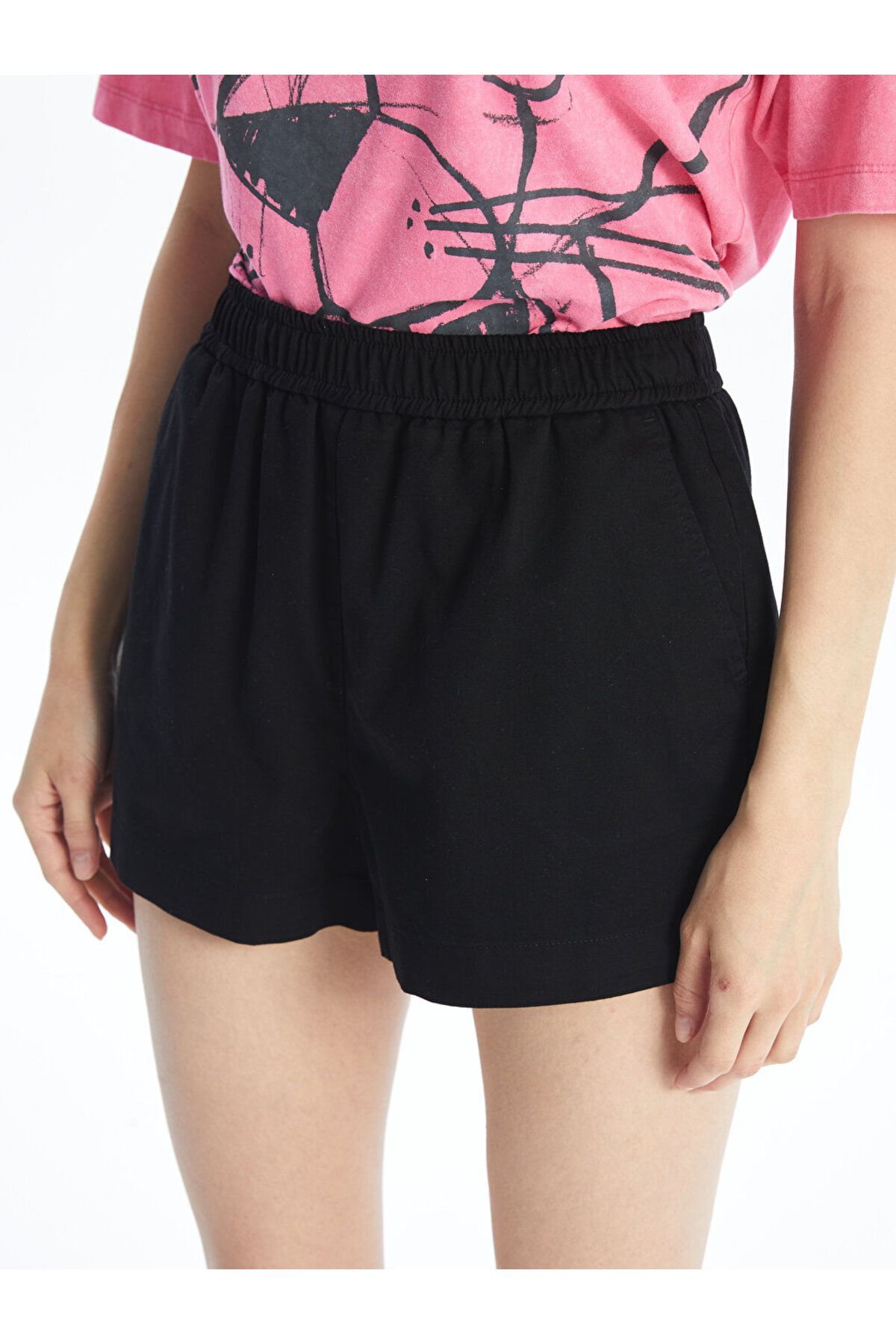 LC Waikiki-Pantaloni scurți de damă cu aspect de in cu talie elastică 3