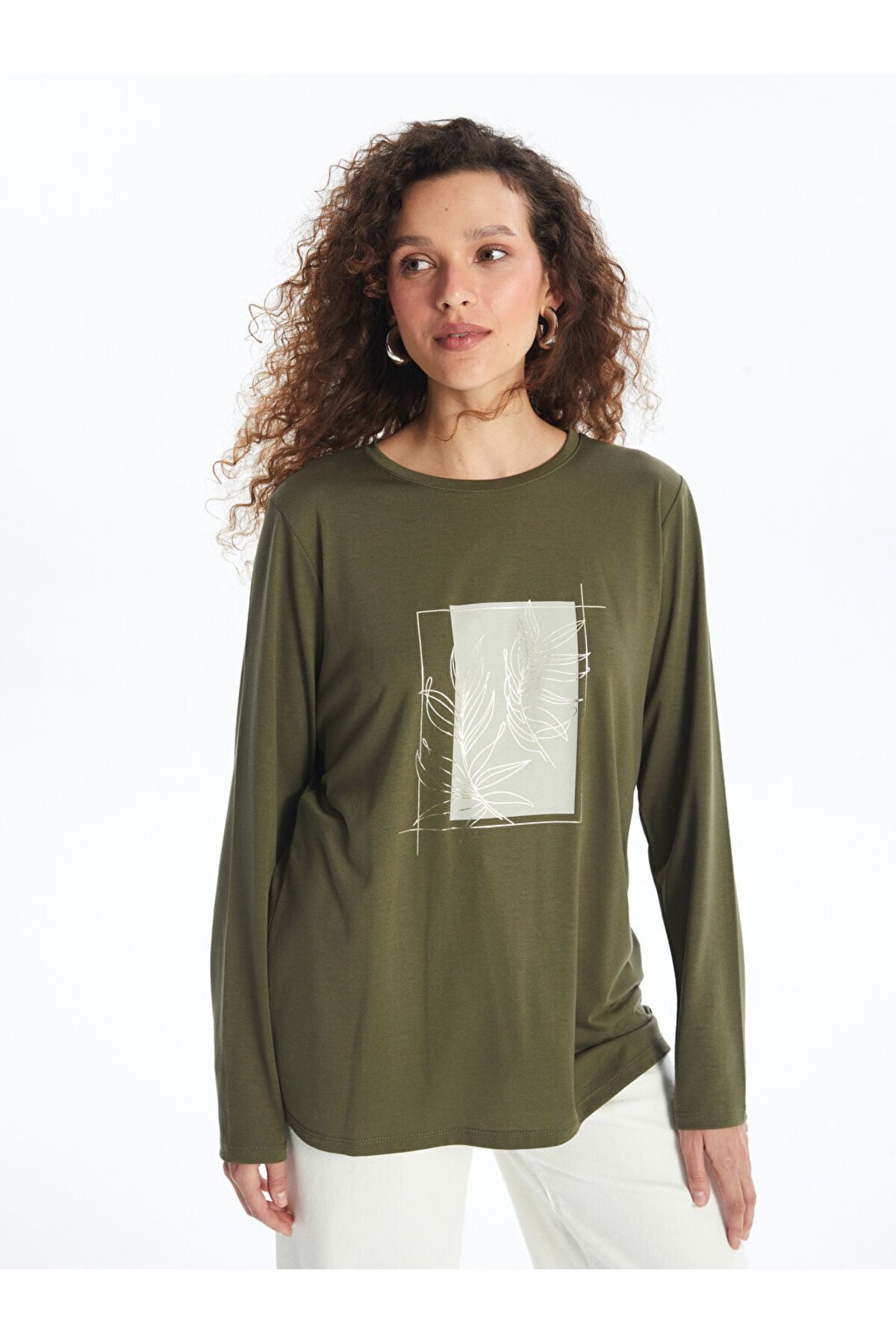 LC Waikiki-Langärmliges Damen-T-Shirt mit Rundhalsausschnitt – bedruckt 1