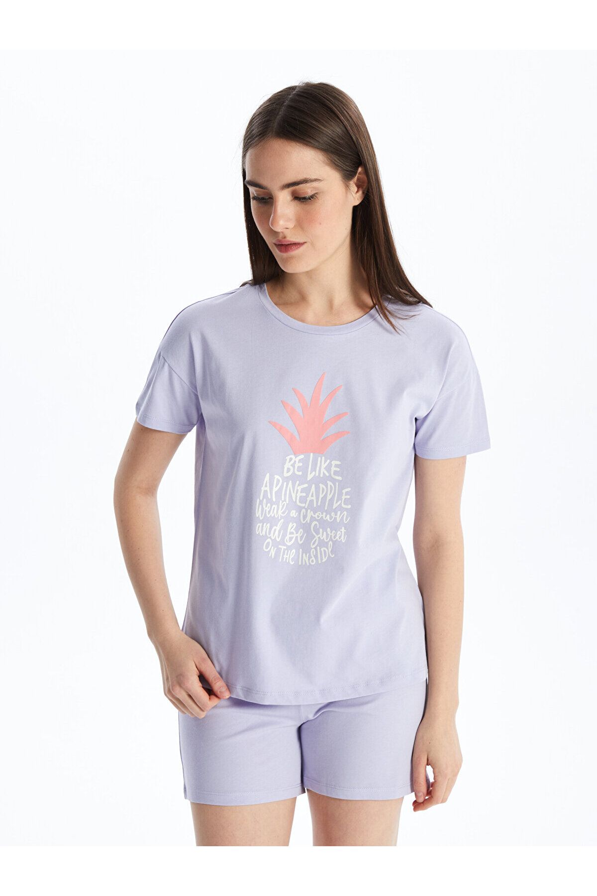LC Waikiki Set De Pijamale Pentru Damă Cu Pantaloni Scurți - Decolteu, Mânecă Scurtă Femeie - XS