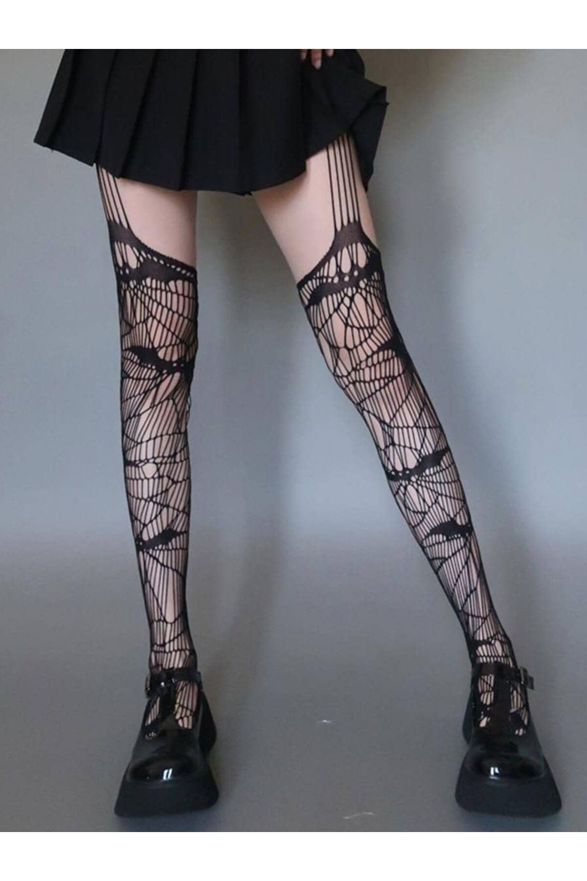 Silk stockings and suspenders 2025