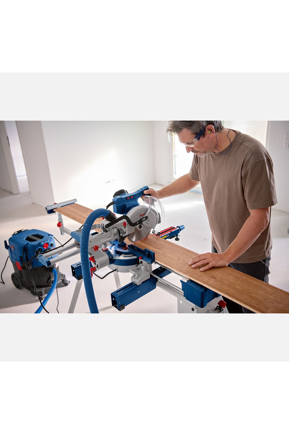 Bosch-Gcm 305-216 D - Miter Cutting Design 5