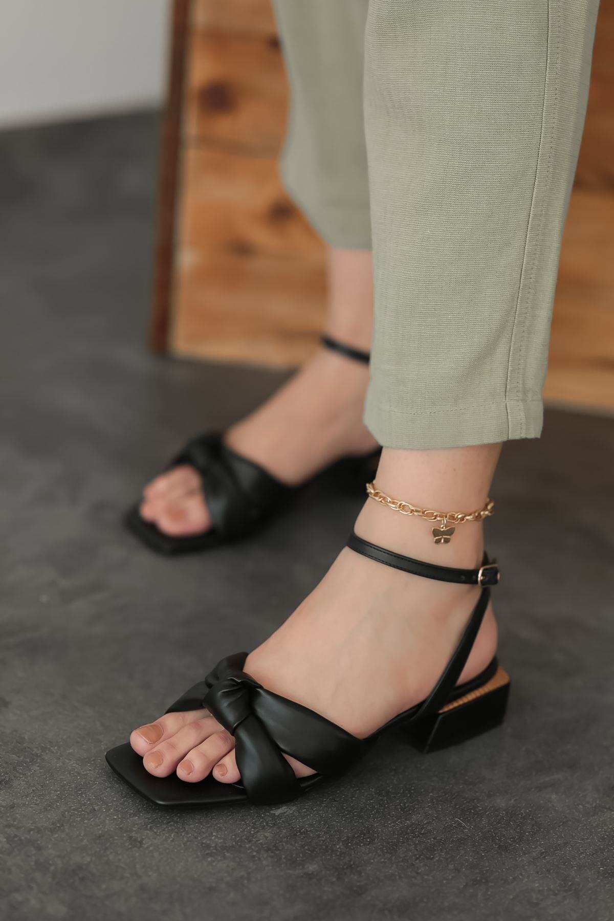Women's Black Comfortable Heel Sandals