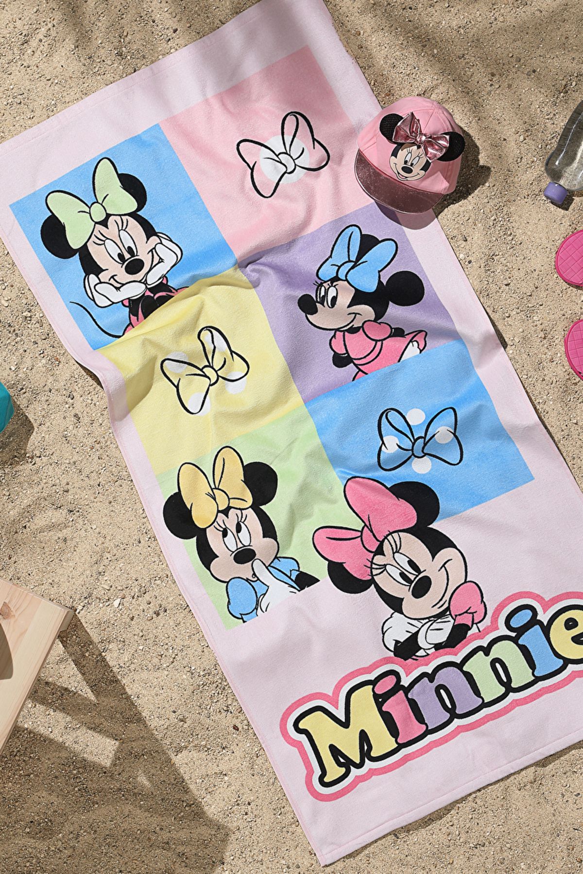 Бархатное пляжное полотенце Özdilek Minnie Mouse Face Disney License, 60x120 см PR-EVTEKSTILI-57879301327