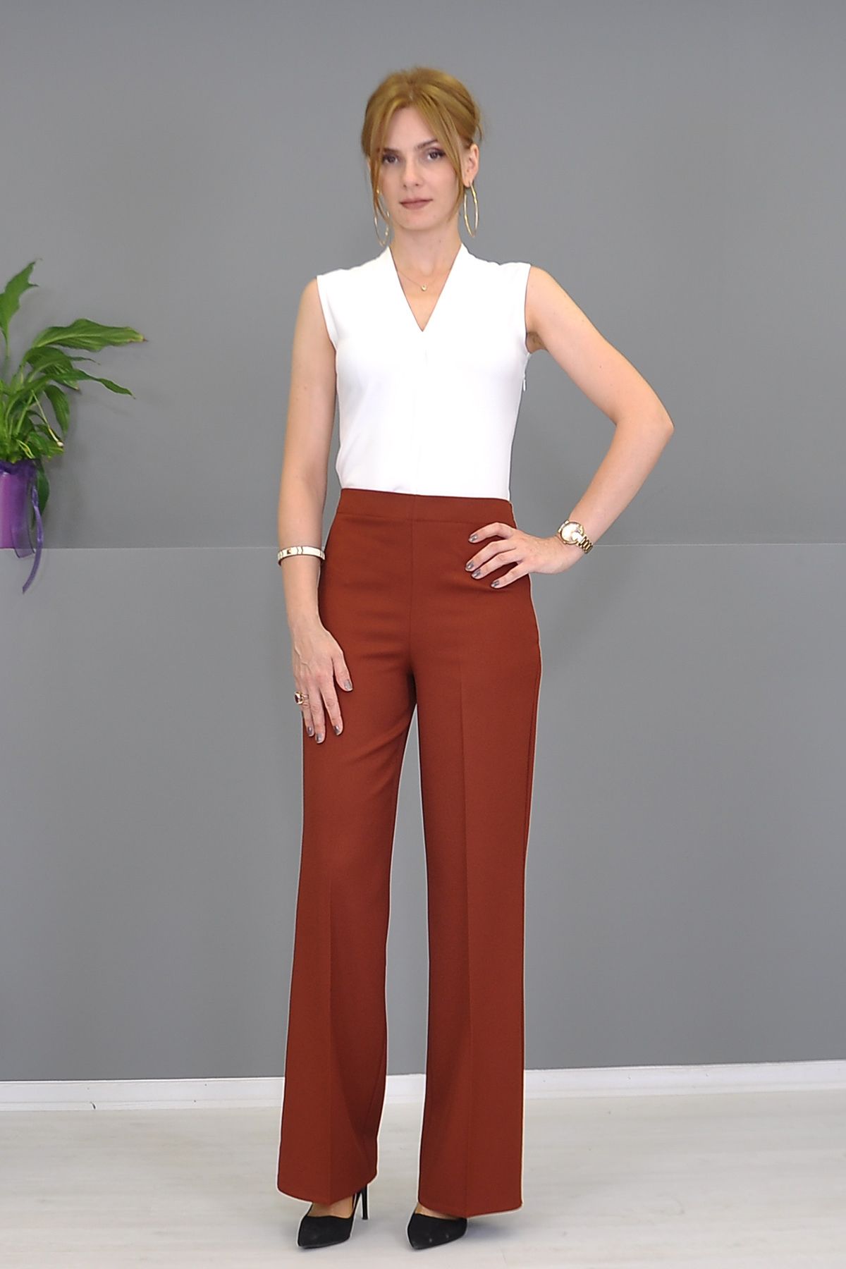 ÖNDER ÖZSOY-Pantaloni largi de culoare cărămidă 2