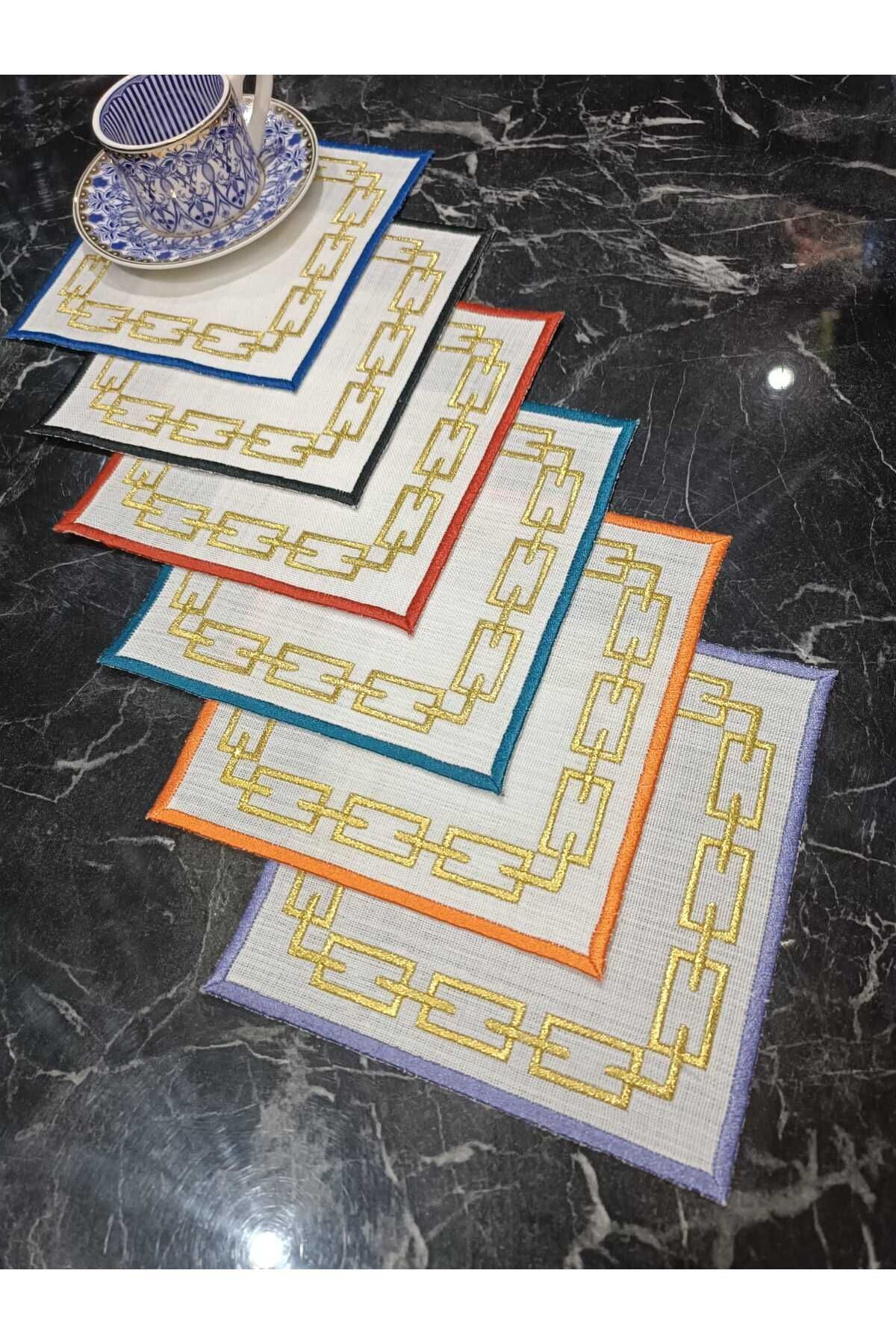 Zincir Desenli Renkli Simle Işlenmiş Kahve Yanı, Kokteyl, Sunum Peçetesi 6 Adet