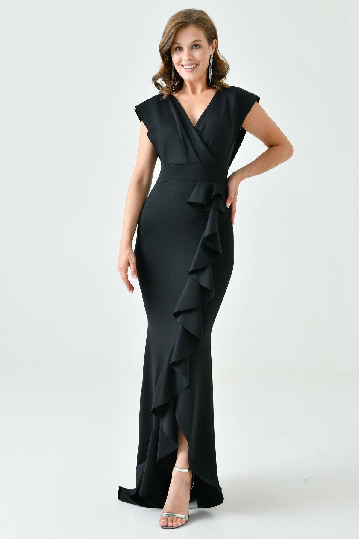 vuvutasarım-Flexibles, zweireihiges, kragenförmiges, Volant-Detail, schwarzes Maxi-Abendkleid 582443 8