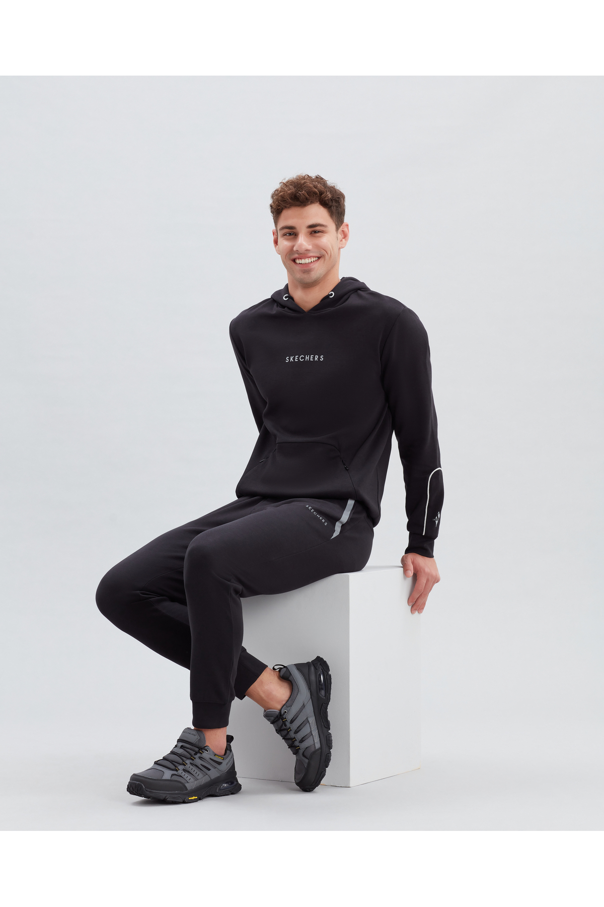 اسنیکر مردانه اسکچرز | 237214 GYBK Skechers - Image 2