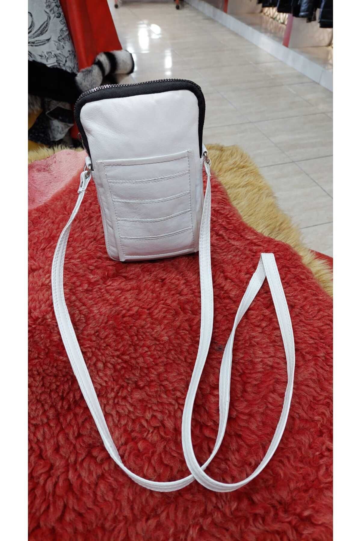 HAKİKİ DERİ TELEFON ÇANTASI