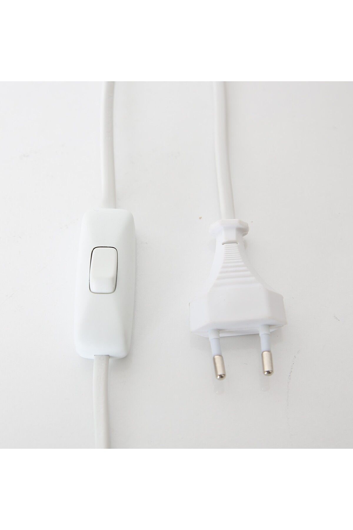 ABAJOUR Arapuar Anahtarlı ve Fişli Abajur - Lambader Kablosu BEYAZ( 2 MT)