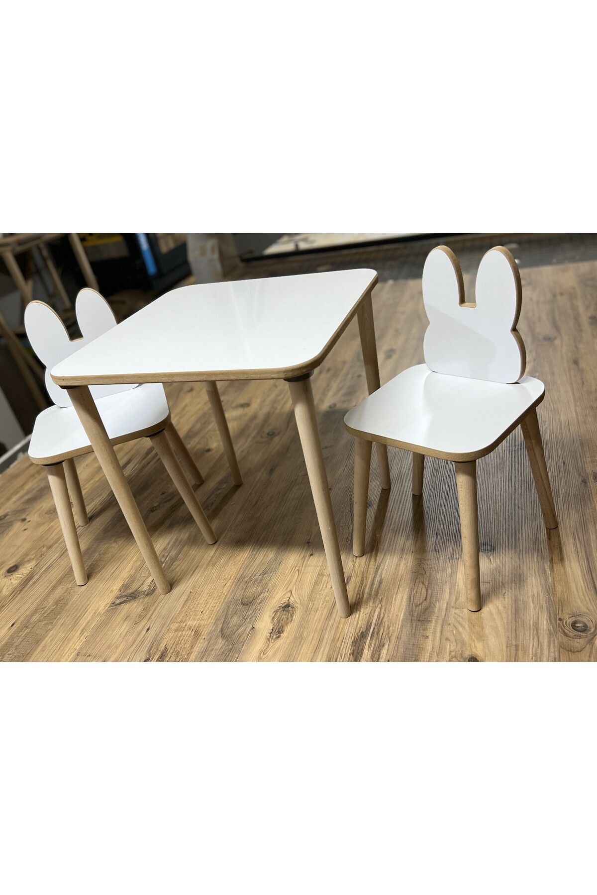 Children's Table Chair Set Activity Table Study Table 1 Table 2 Chairs White Rabbit