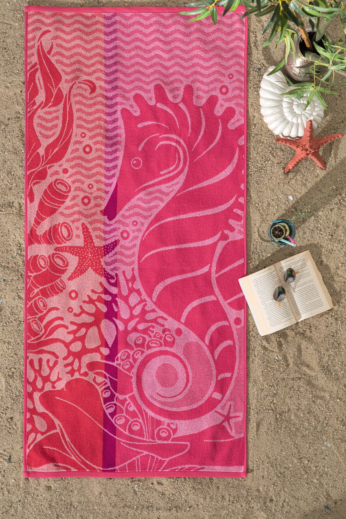 Пляжное полотенце Özdilek Nice Pink Seahorse 70x150 см S-6142