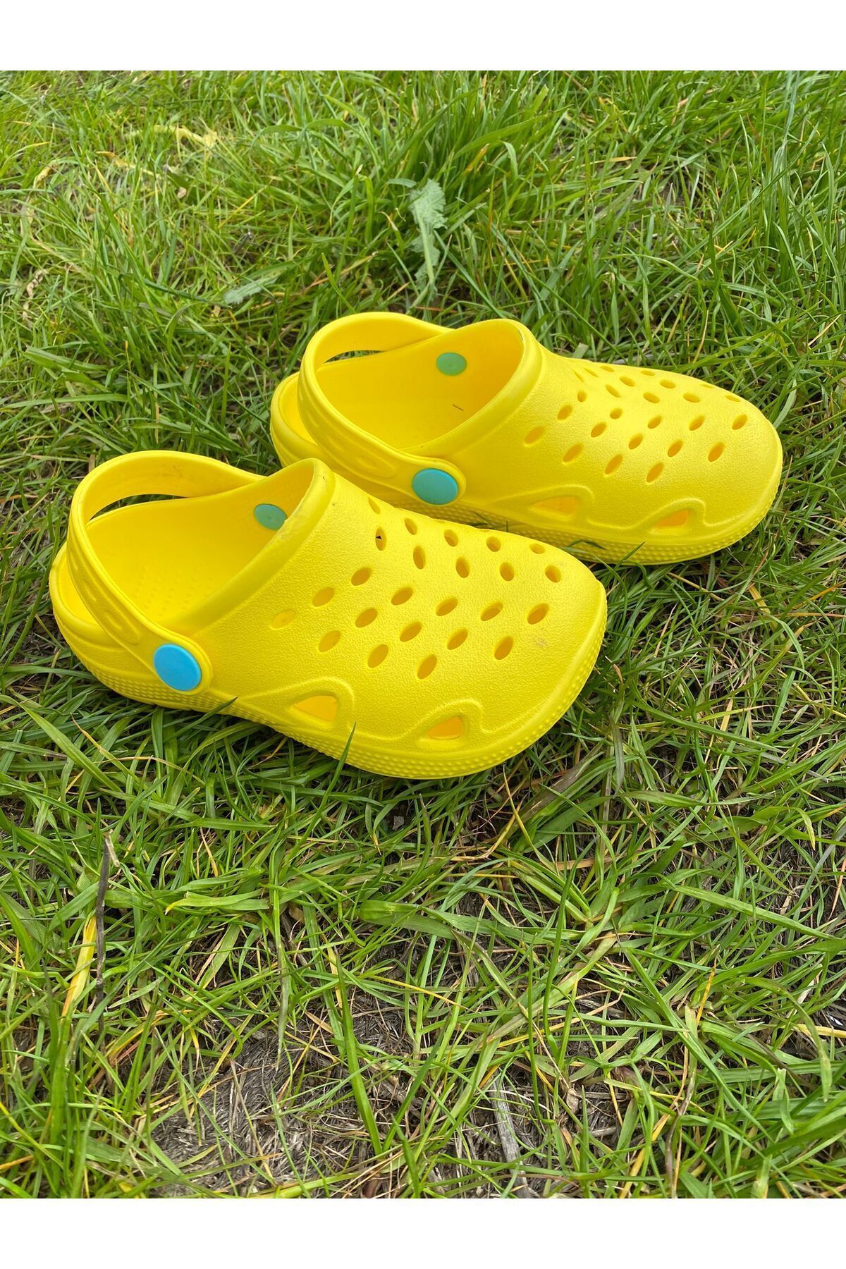 ZERDALİFE-Children's Yellow Non-Slip Sole Soft Flexible Slippers 3