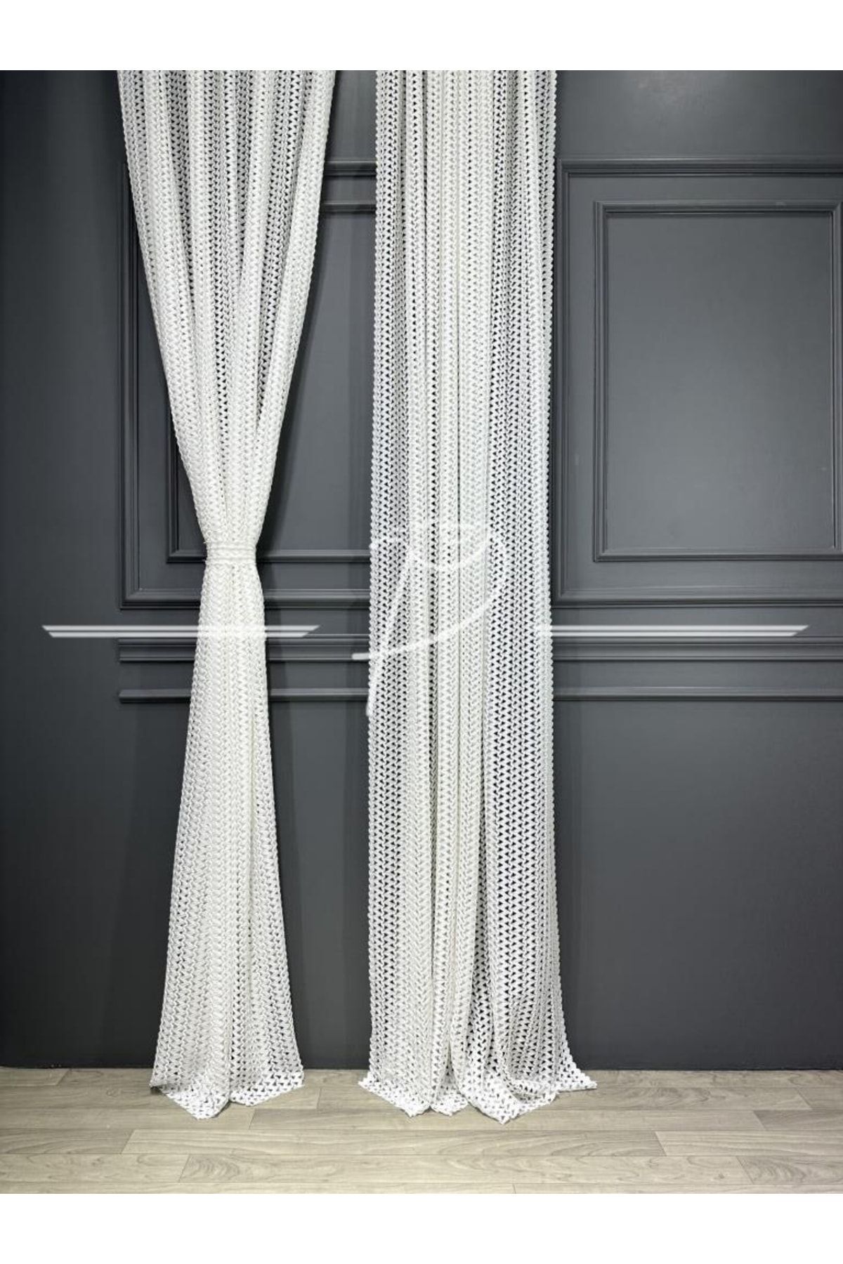 Brillant-Background Curtain Palavan Pattern Mesh Curtain 2