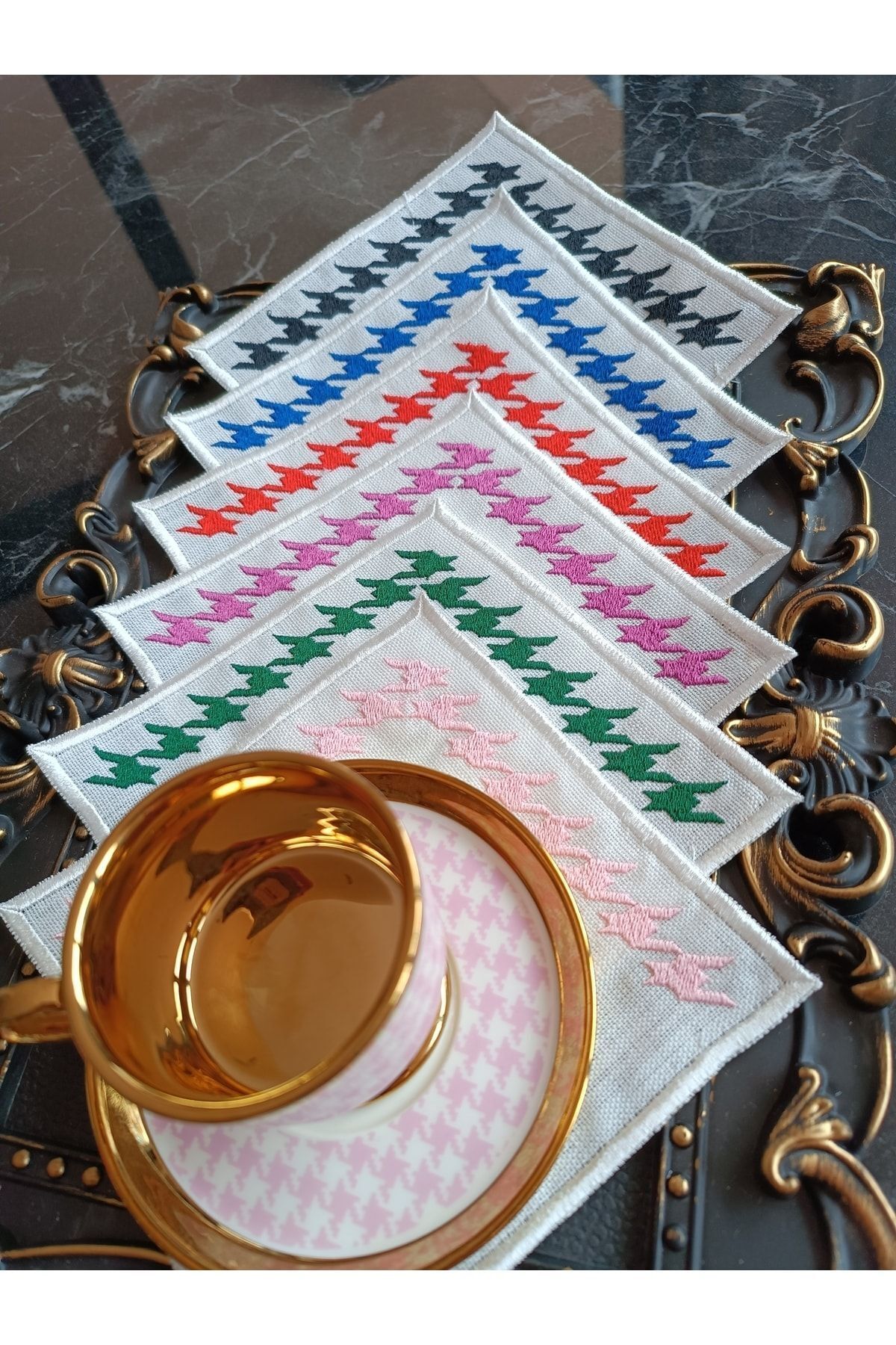 Kaz Ayağı Desenli Kokteyl Ve Kahve Yanı Sunum Peçetesi 6 Lı Renkli