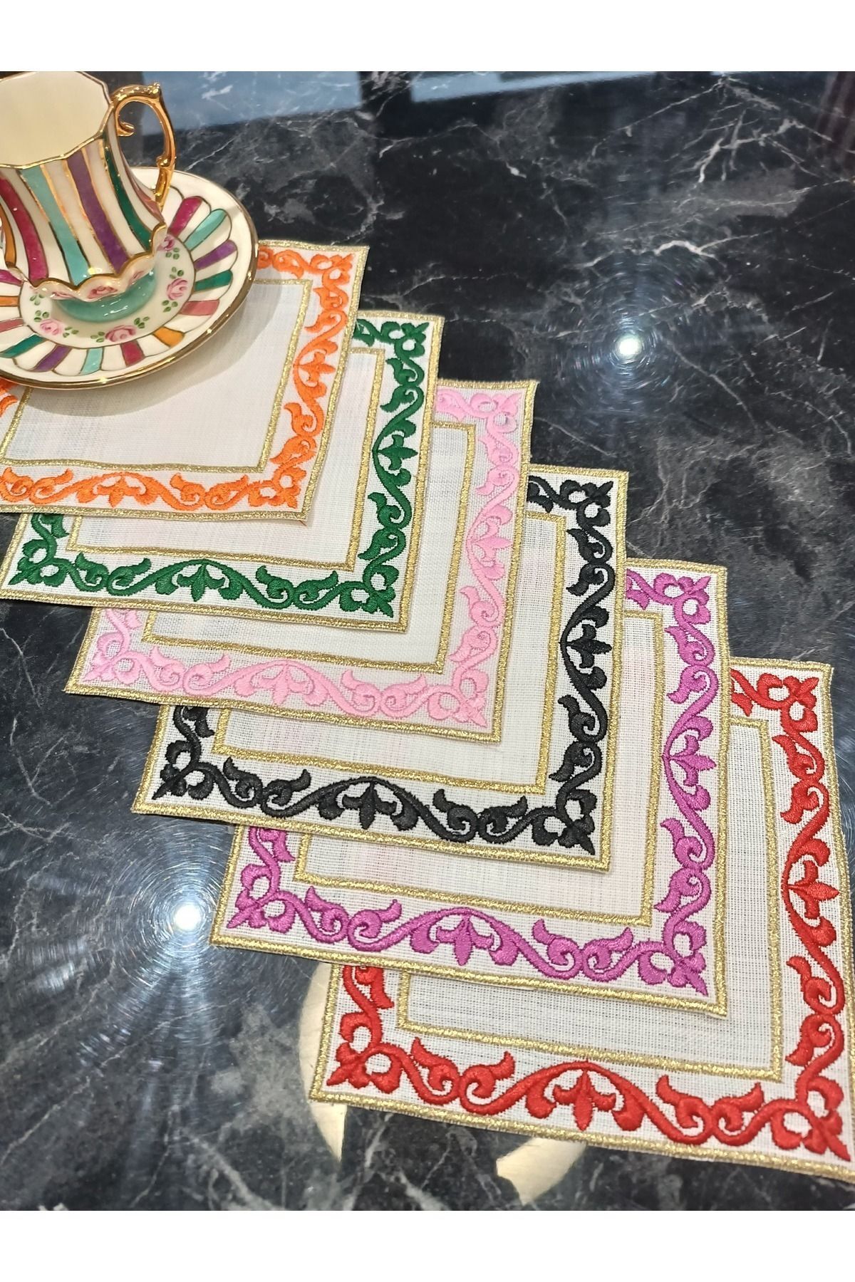 Hüma Şah Modeli 6 Adet Kokteyl Kahve Yanı peçetesi Kırmızı, Mor, Turuncu, Pembe Yeşil, siyah Renk