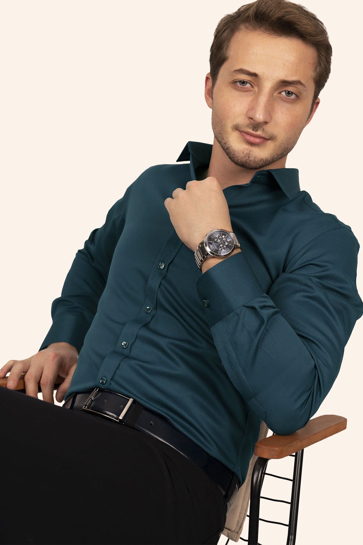 Etikmen-Smaragdově zelená Slimfit pánská košile - čtvercový knoflík, dárková krabička 6