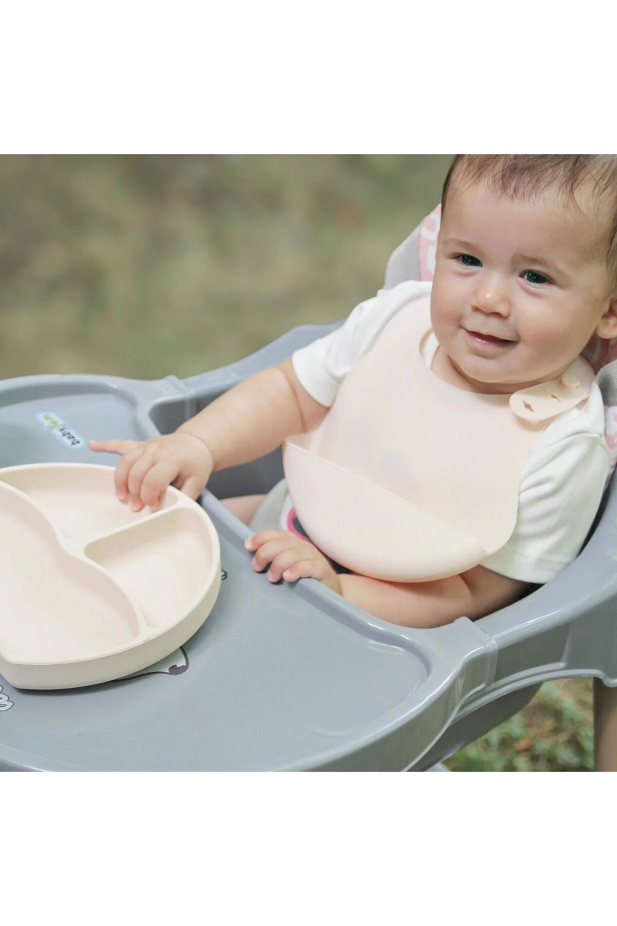 Babyjem Silikon Beslenme Seti Ekru - Silikon Önlük & Tabak & Bardak & Kaşık - BPA İçermez fotoğrafı 4 (önizleme)