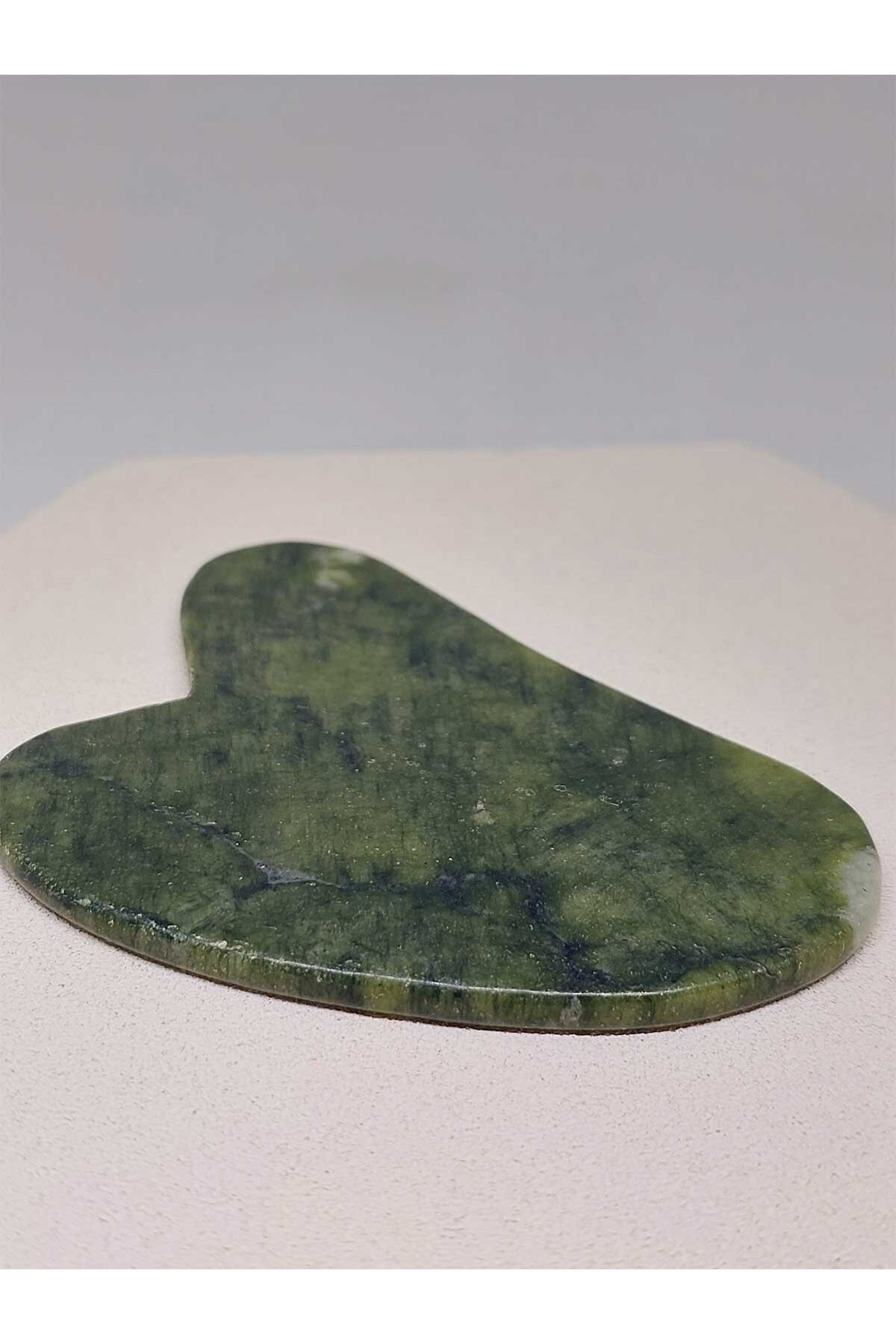 Yeşim Taşı Gua Sha (Yüz Masaj Taşı) (51326) — YTM-51326 — تصویر 3 از 4