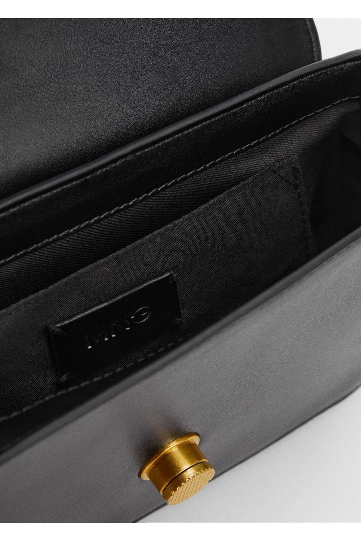 MANGO Woman-Crossbody táska 6