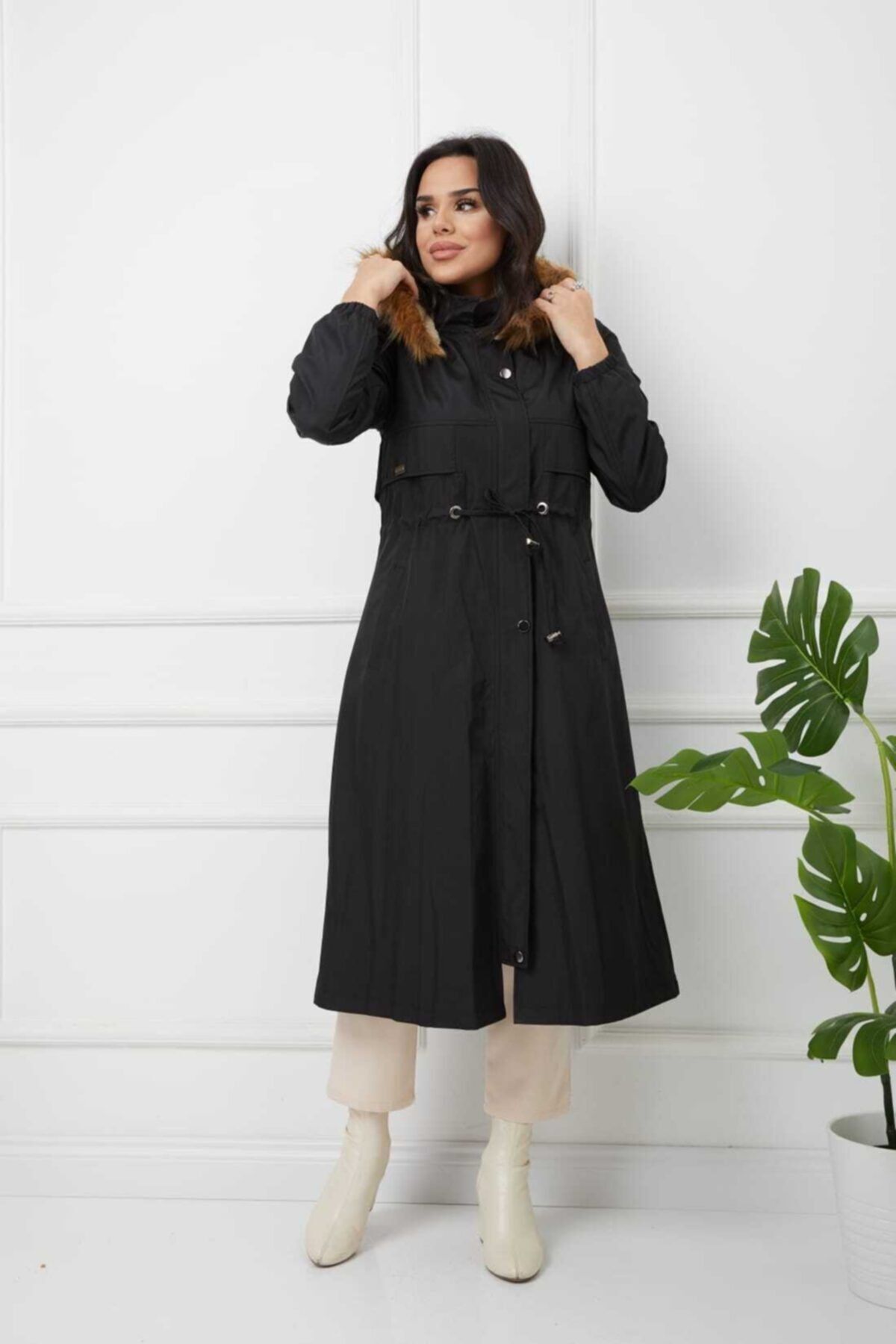 Vibeys Collection Siyah İçi Kürklü ve Su Geçirmez Bayan Kışlık Mont& Kaban