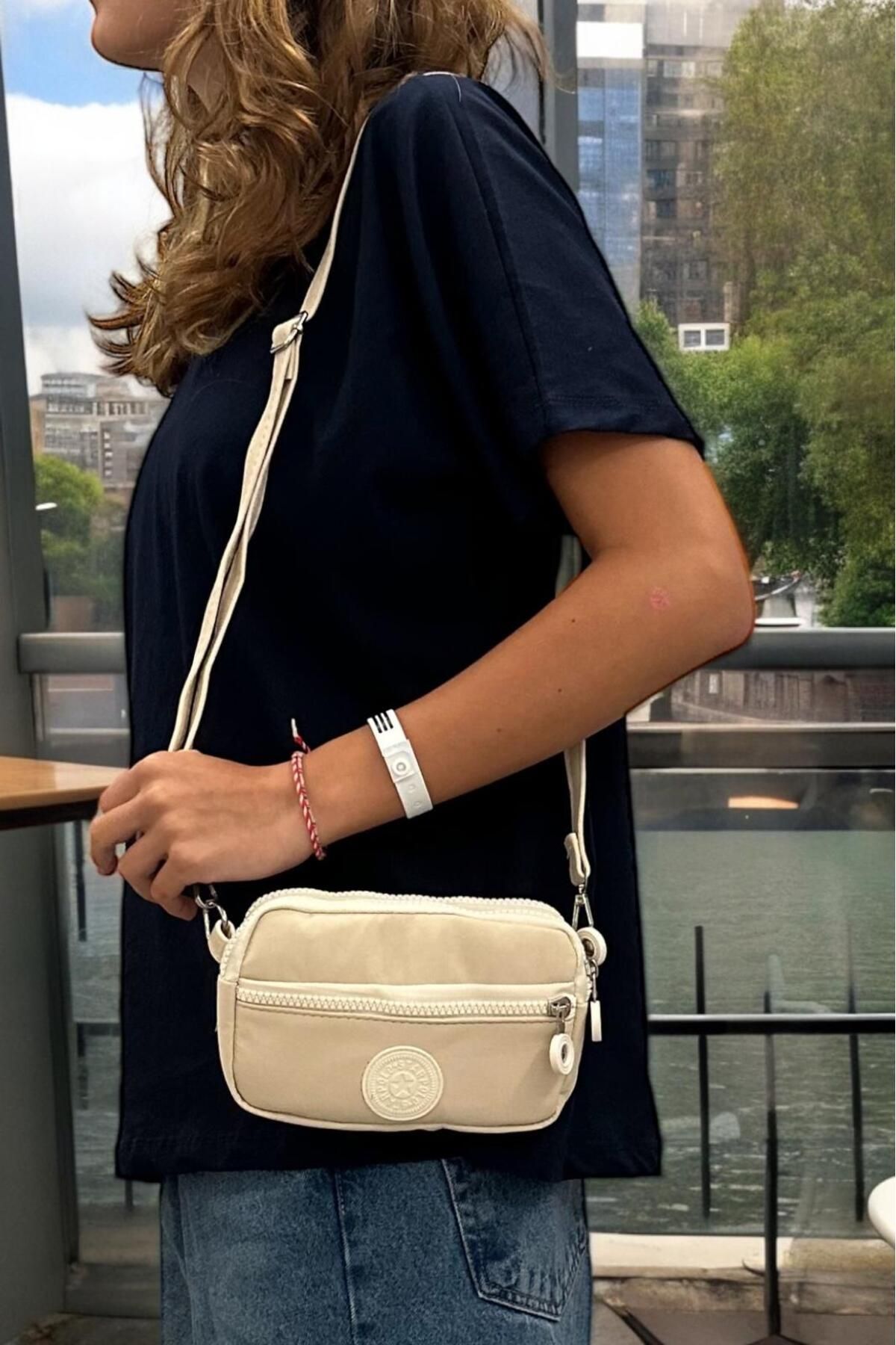 Labarna-Parachute Fabric Handbag with Wrist Strap - Multi-Compartment and Functional 4