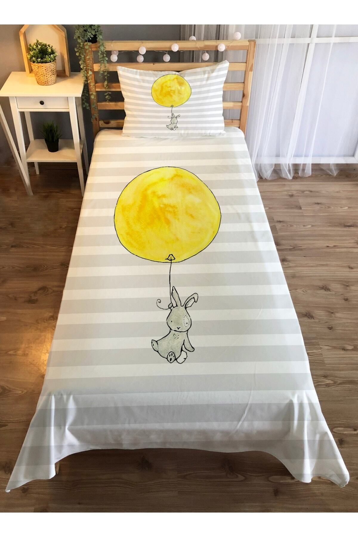 Evmila Cuvertură De Pat Din Catifea Cu Model Iepure Care Ține Pe Lună - Albă - One Size