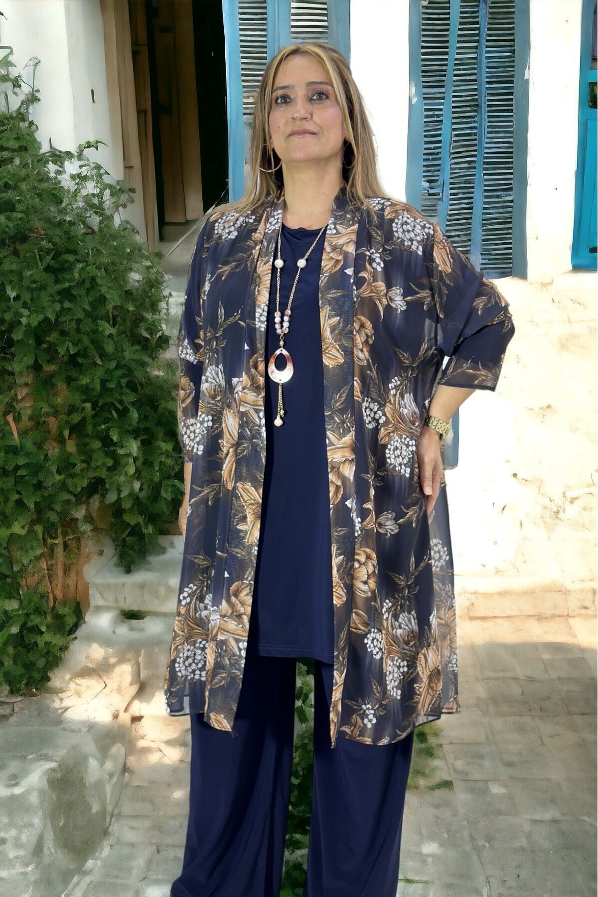 yagmurberen-Plus Size 3-Piece Set - Unlined Chiffon Jacket, Elastic Waist Blouse and Buzzy Kumash Pants 6