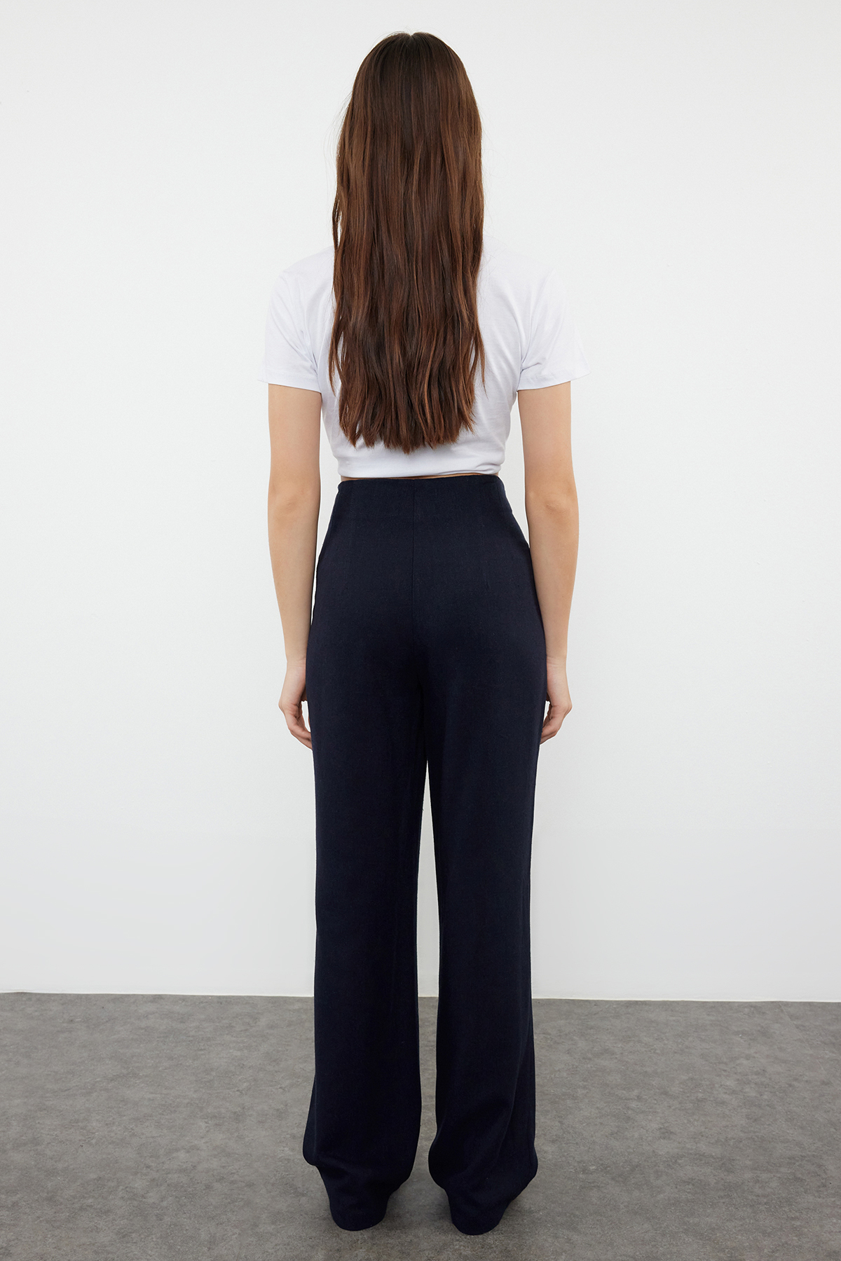 Trendyolmilla  Lacivert Keten GörünümlüWide Leg/Geniş Paça Yüksek Bel Dokuma Pantolon TWOSS24PL00169 - Görsel 6