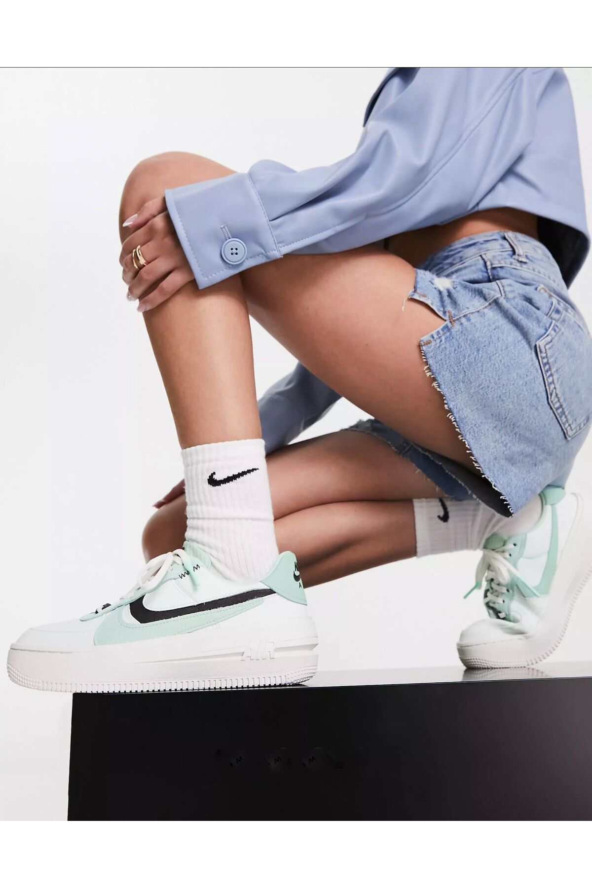 اسنیکر آبی زنانه نیروی هوایی 1 plt.af.orm کفش ورزشی NDD Sport Nike