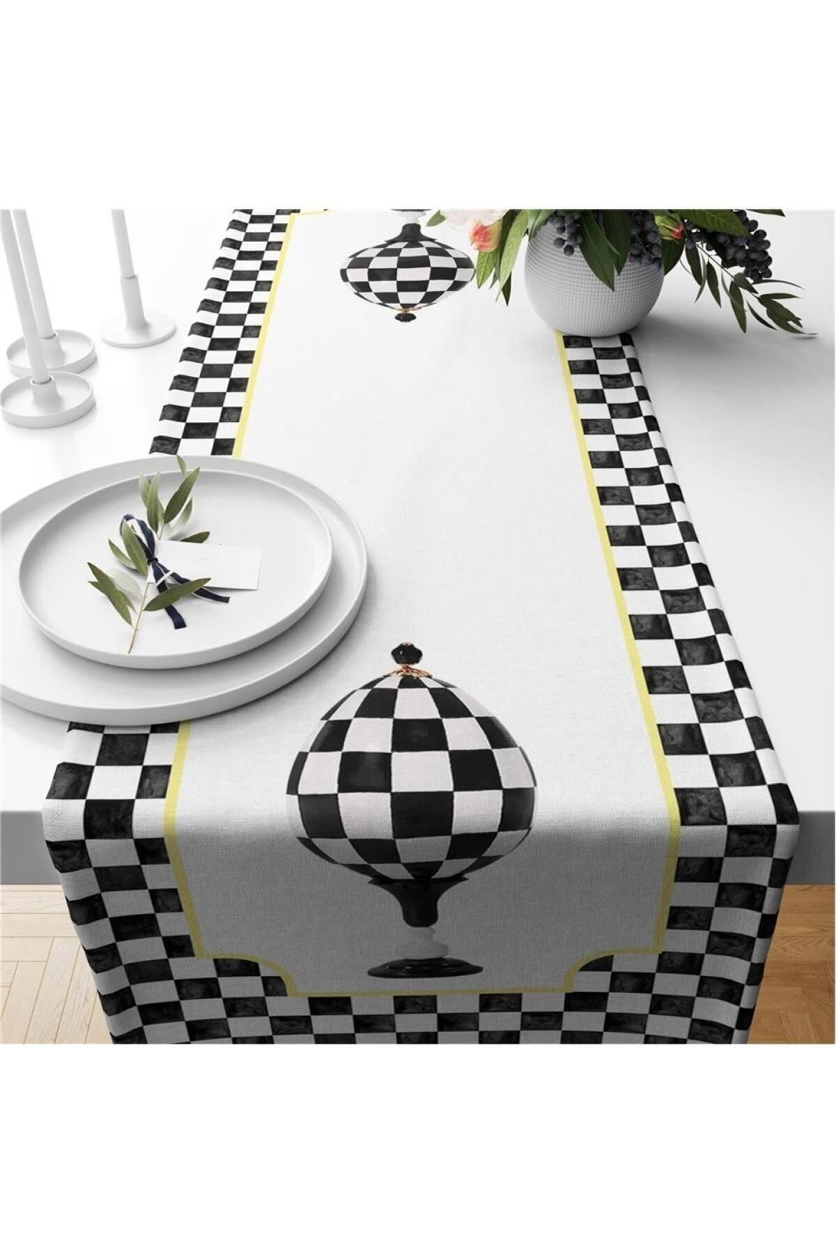 Evmila Black Gingham Patterned Velvet Runner Trendyol