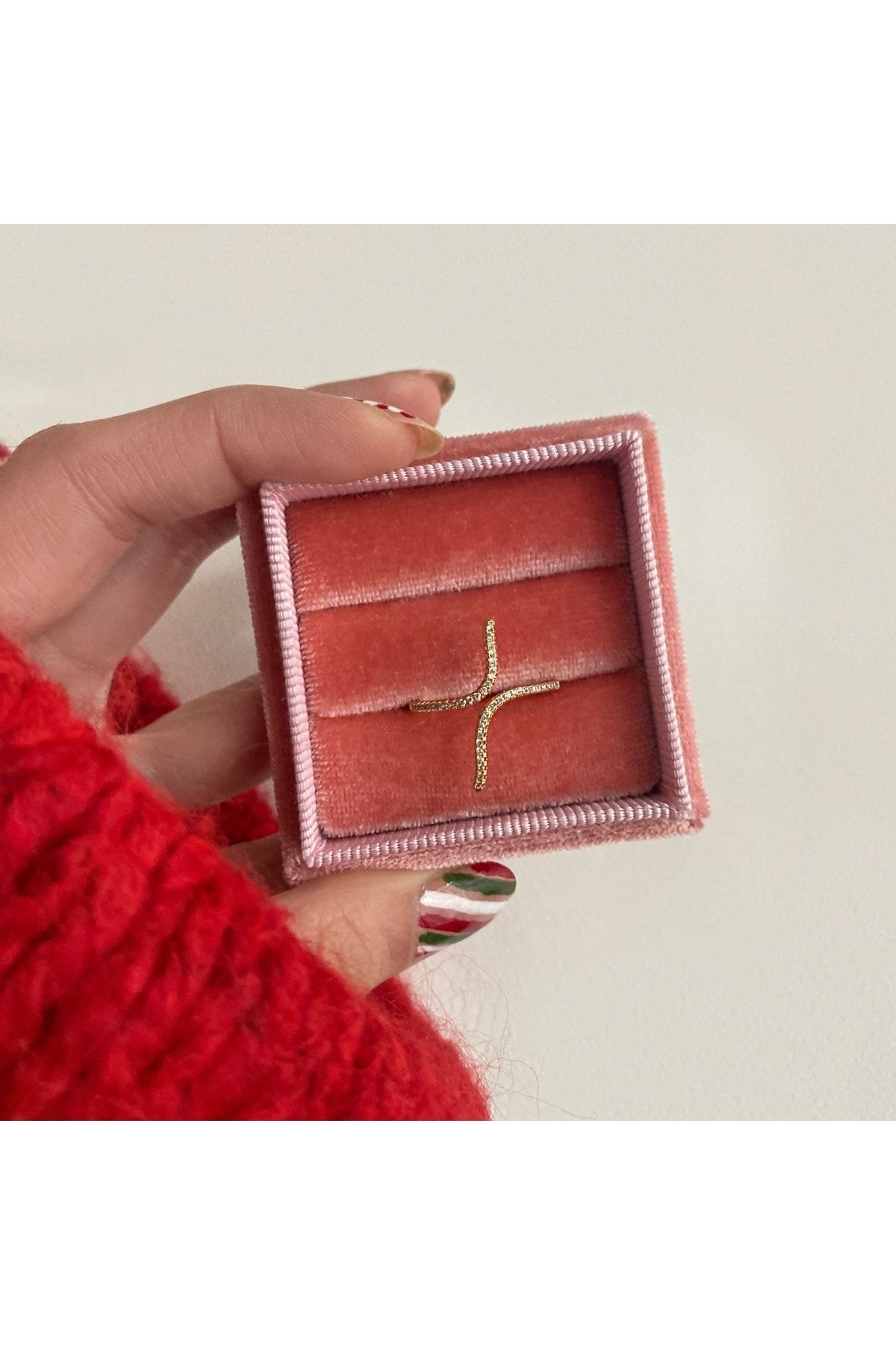 Taşlı Kıvrımlı Model Ayarlanabilir Yüzük 2