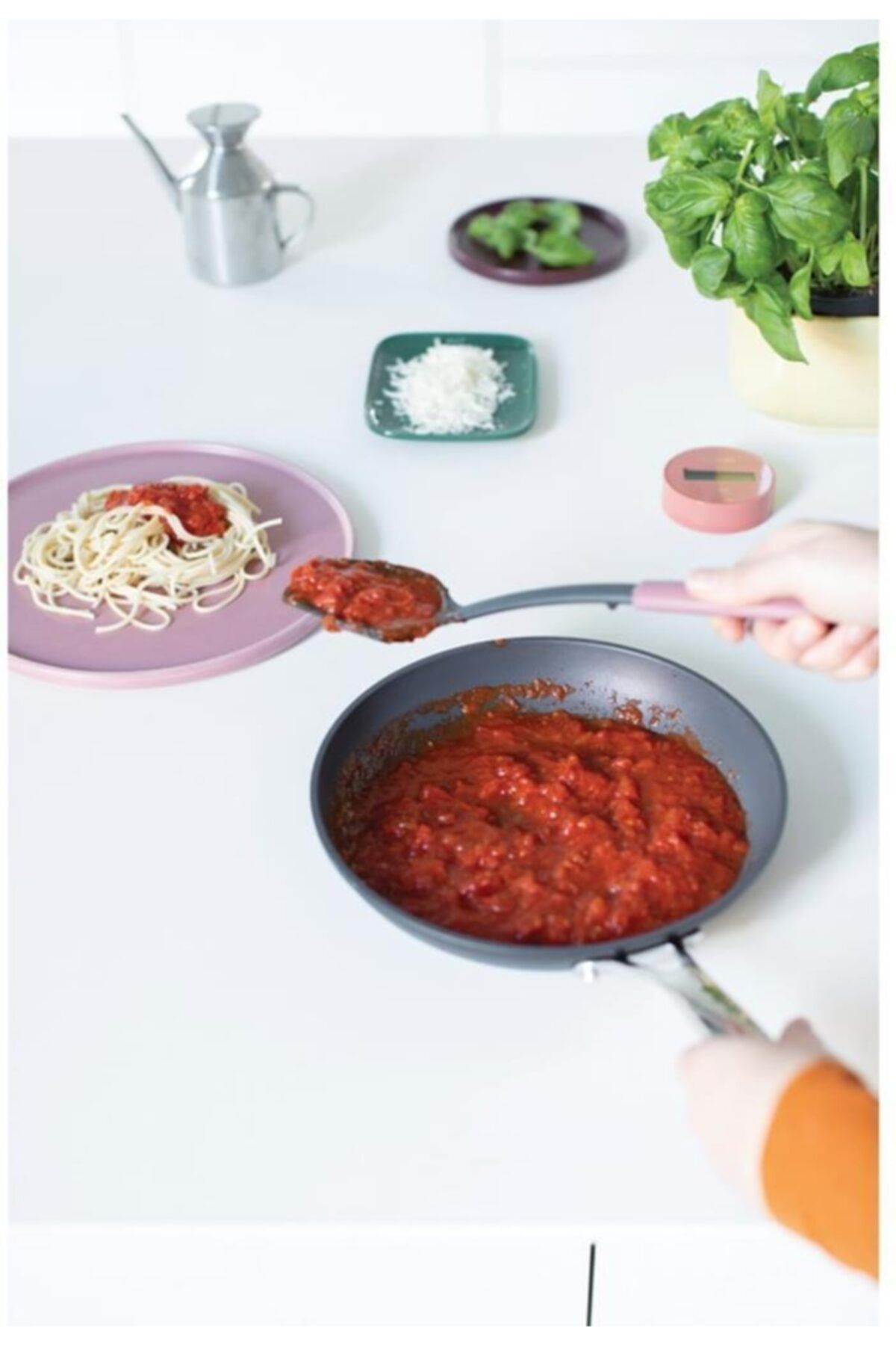 Brabantia-Brabantia 2-in-1 Serving Spoon + Scraper 3