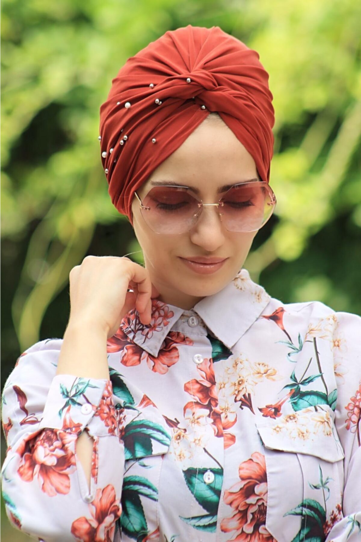 Pearl Wrap Bonnet (Not Ready, You Are Wrapping Yourself)