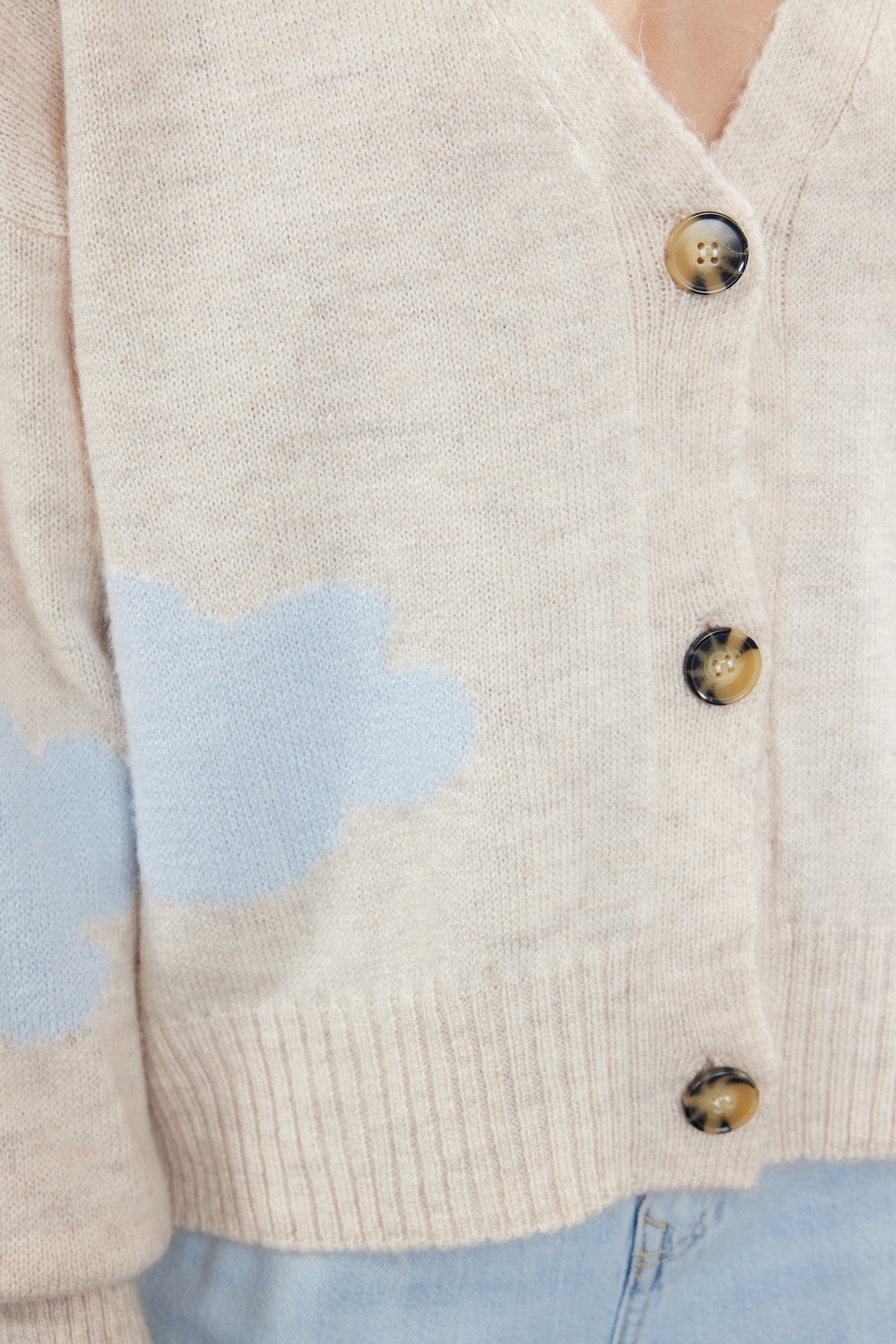 Trendyolmilla  Taş Yumuşak Dokulu Bulut Desenli Triko Hırka TWOAW21HI0490 - Görsel 4