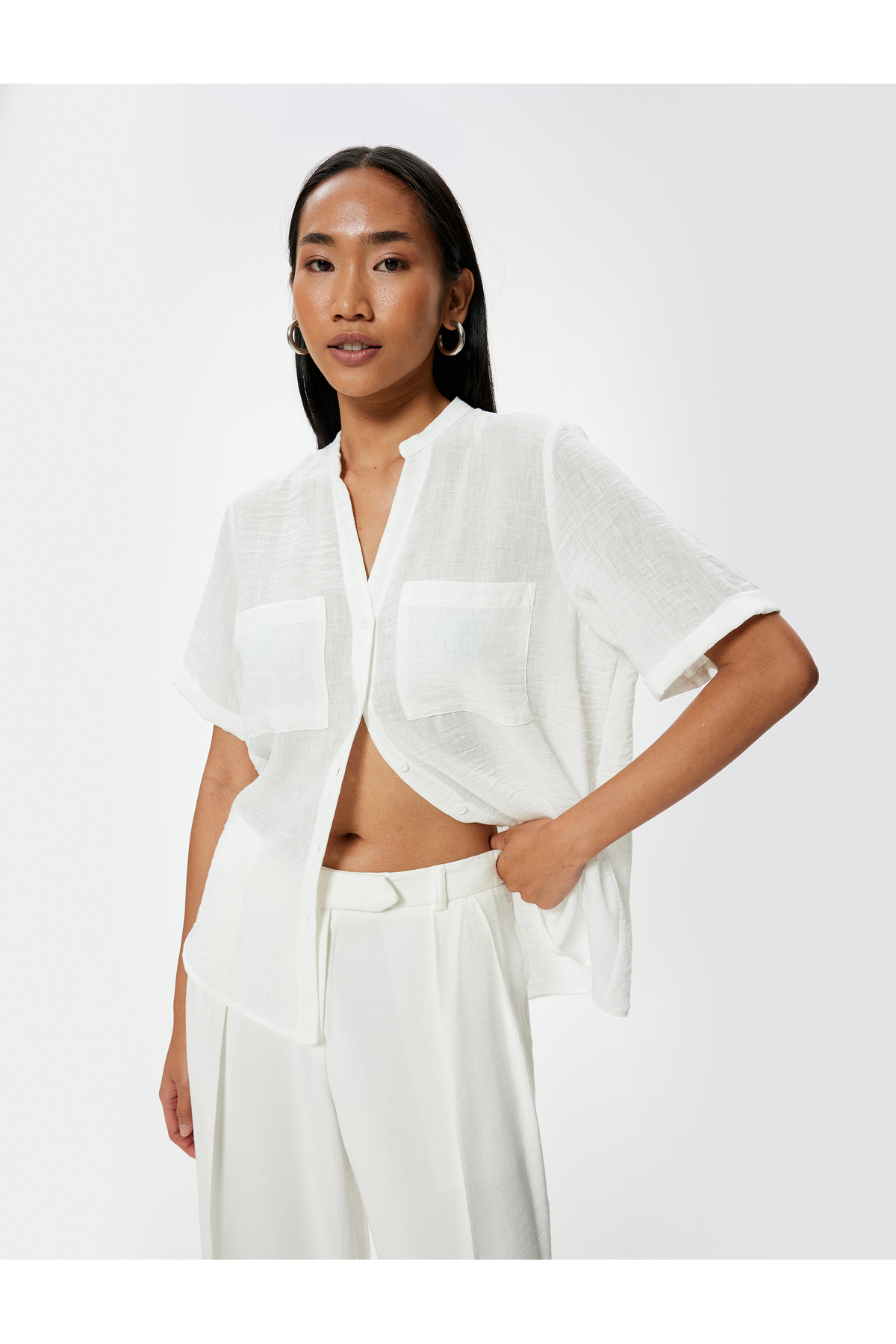 پیراهن آستین کوتاه بدون یقه با جزئیات جیب مناسب مناسب