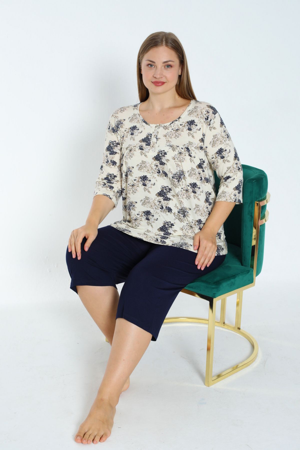 Lagertha by İntensive-Plus Size Flexible Viscose Nightgown and Shorts Set - Three Quarter Sleeves and Buttons 4