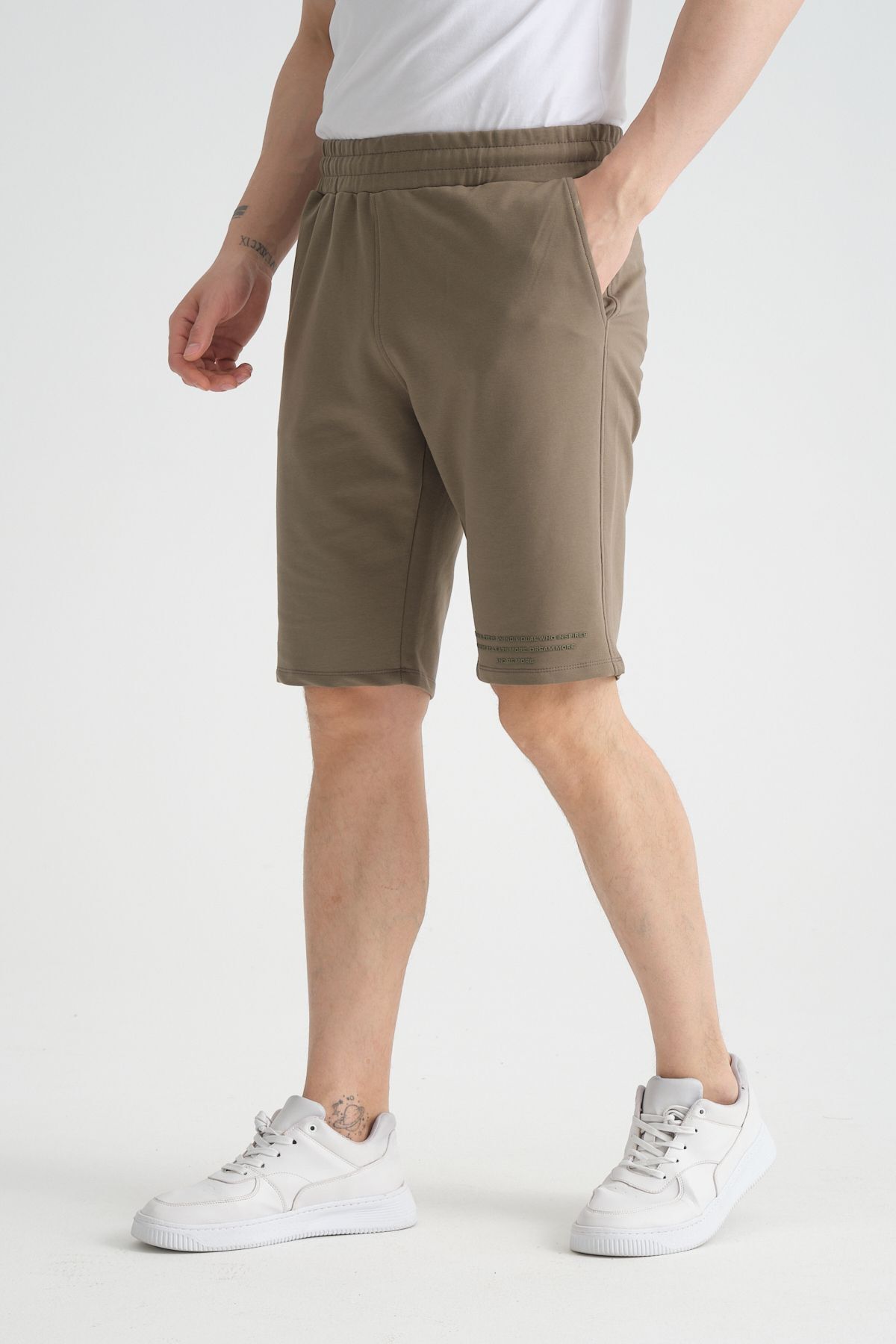 Shooter Baskı Detaylı Regular Kalıp Açık Haki Erkek Şort