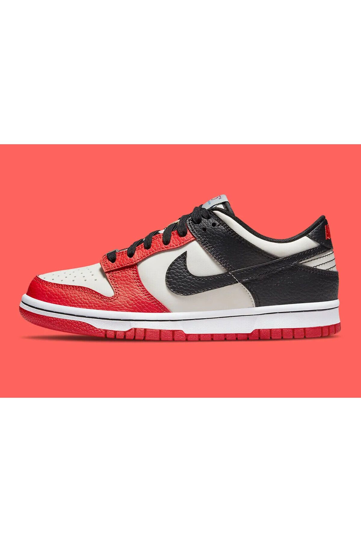 اسنیکر سفید مردانه و زنانه Dunk Low EMB NBA 75 سالگرد شیکاگو Nike