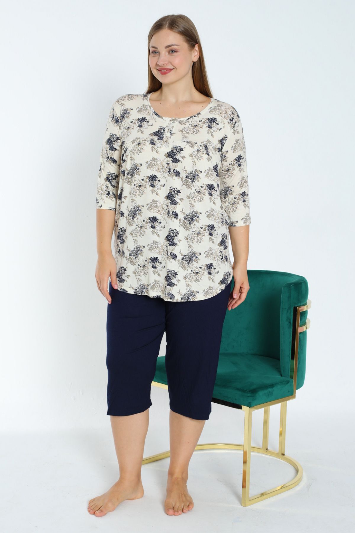 Lagertha by İntensive-Plus Size Flexible Viscose Nightgown and Shorts Set - Three Quarter Sleeves and Buttons 2