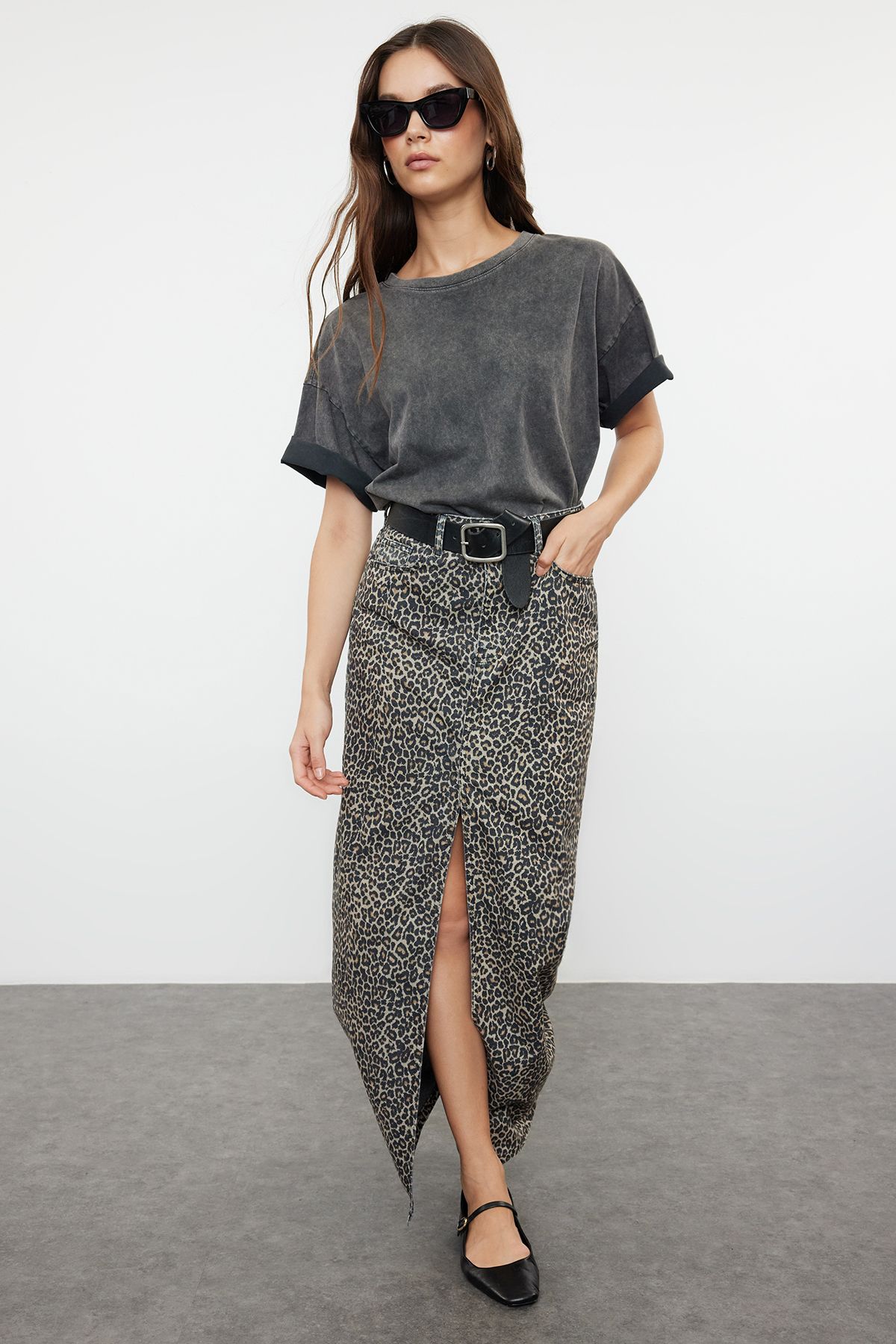 Trendyol Collection-Vícebarevná hnědá midi džínová sukně s leopardím vzorem Twoaw25Et00009 2